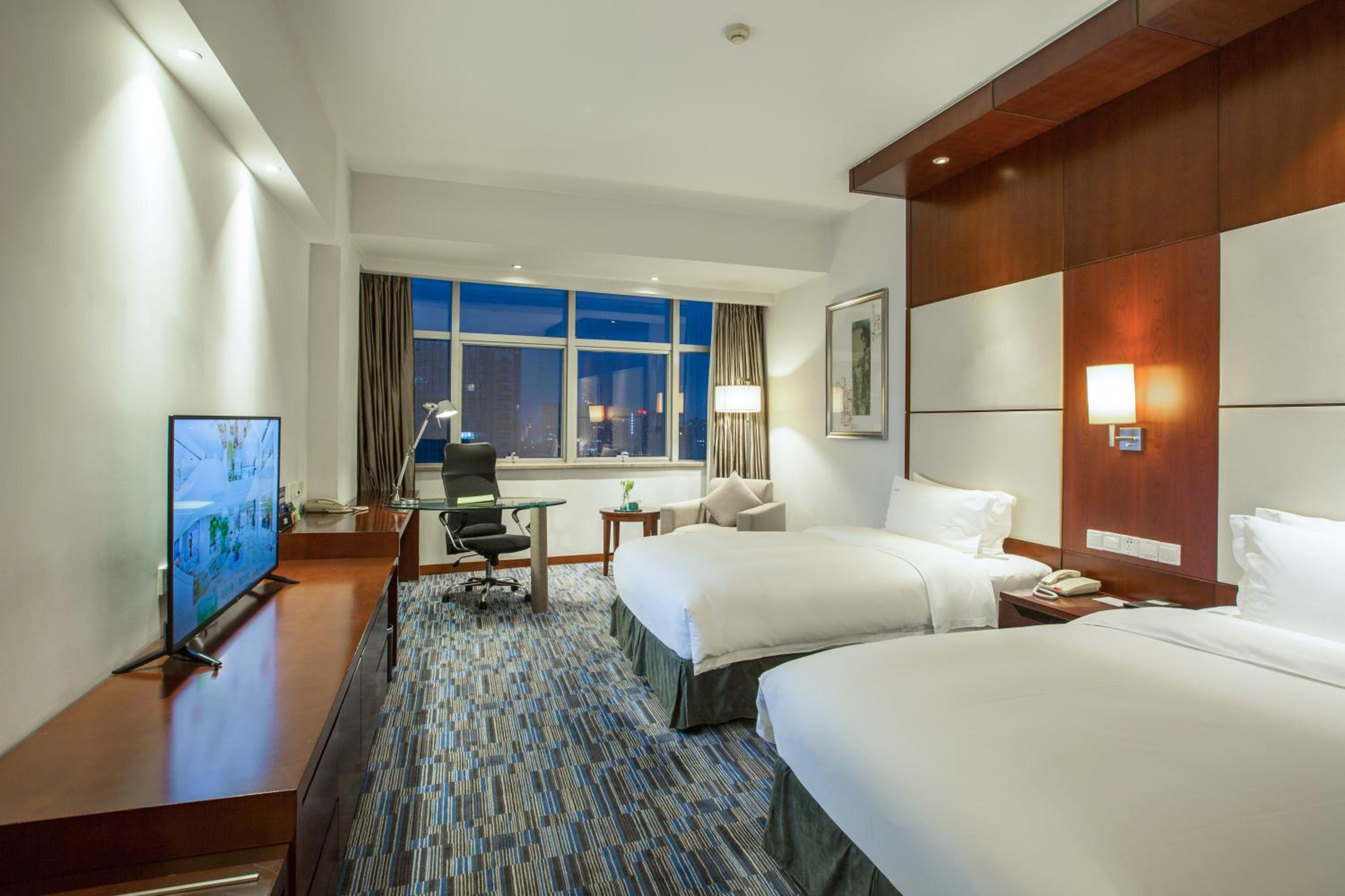 Standard Room - Photo 1