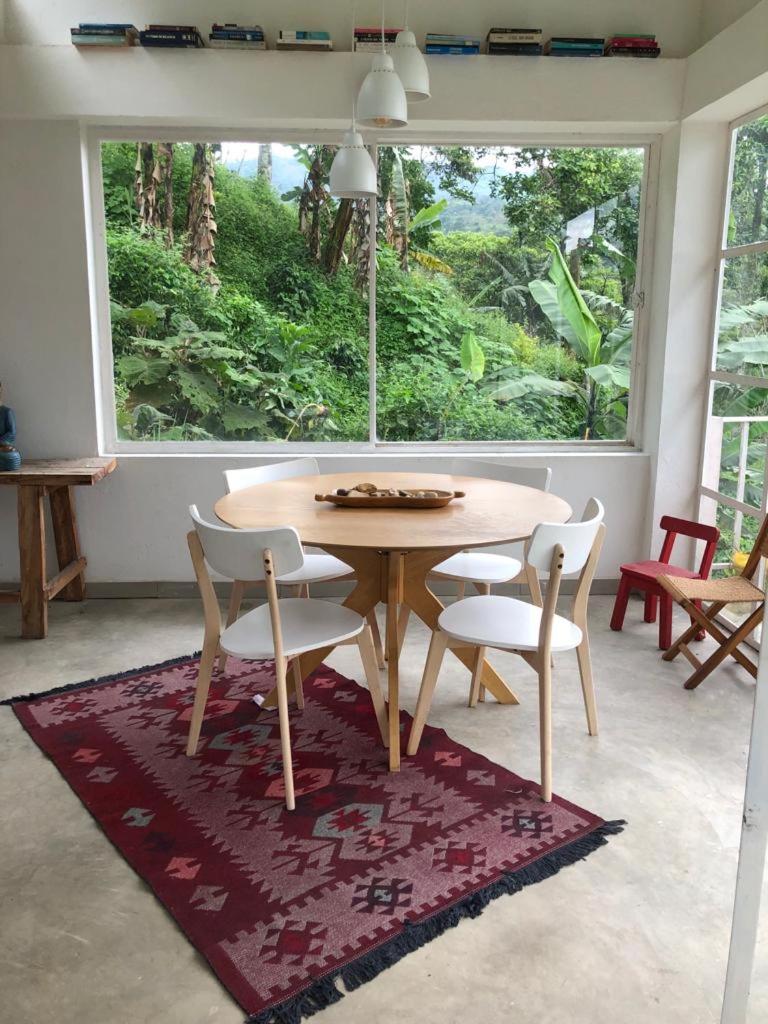 Family Room With Mountain View photo 1