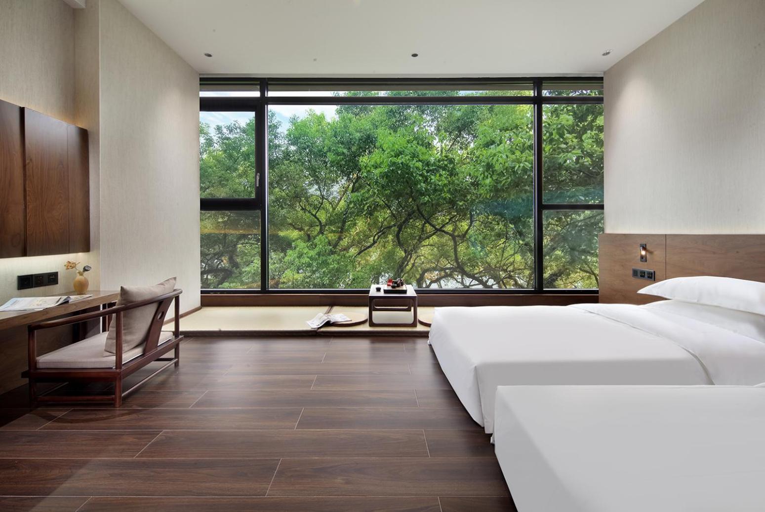 Riverside Twin Room With Tree Shade photo 1