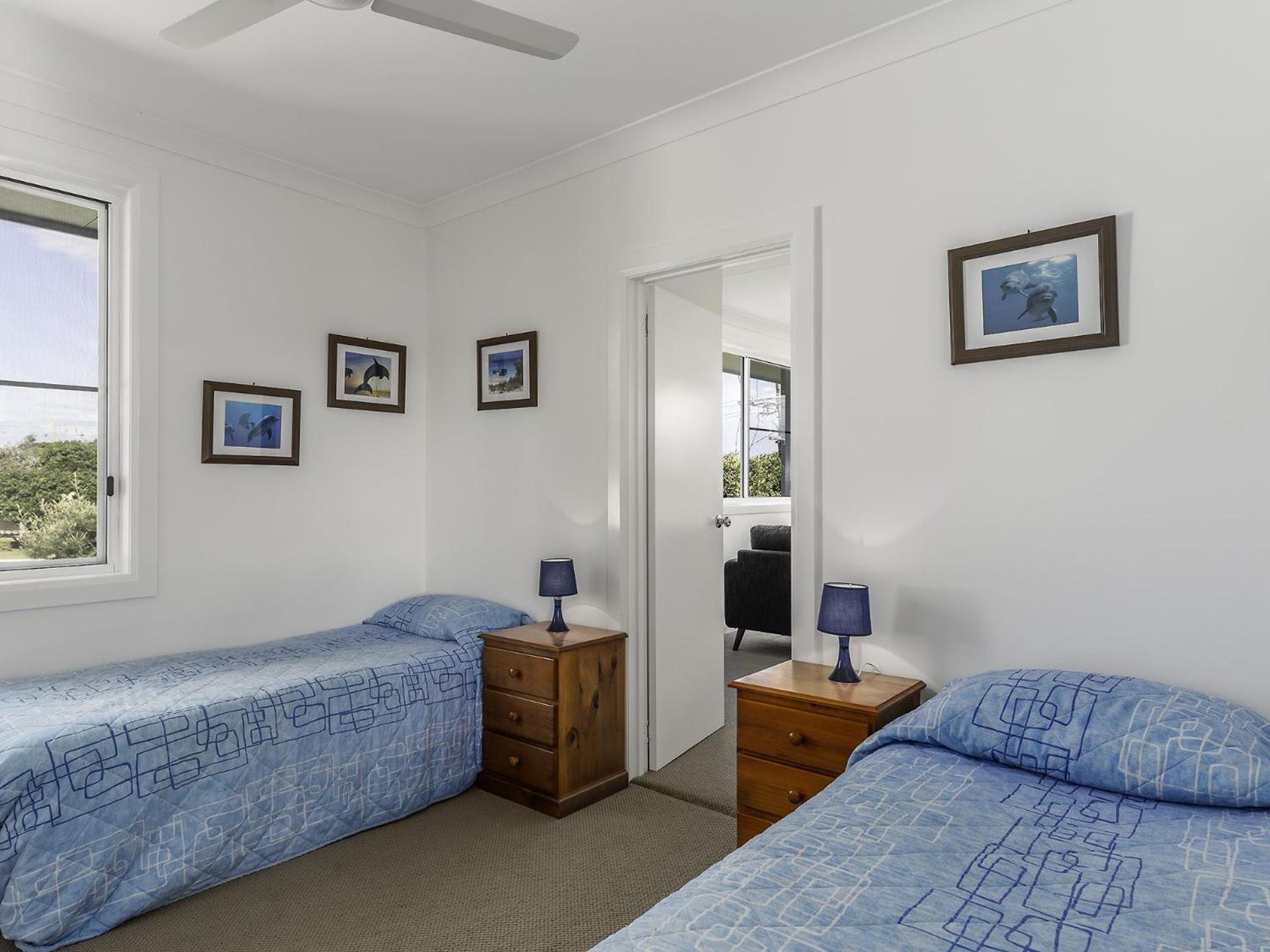 Four-Bedroom House photo 3