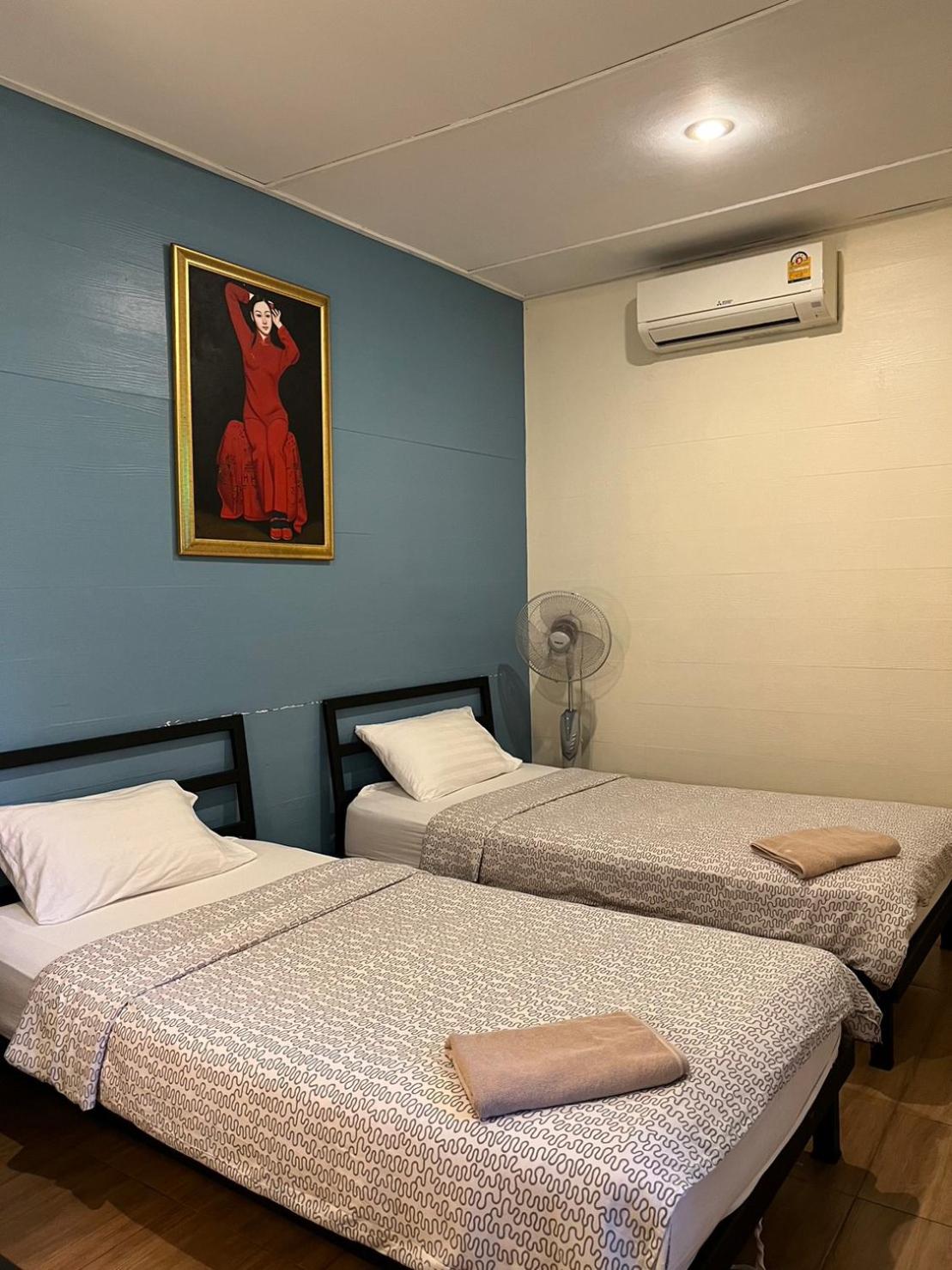 Superior Twin Room photo 2