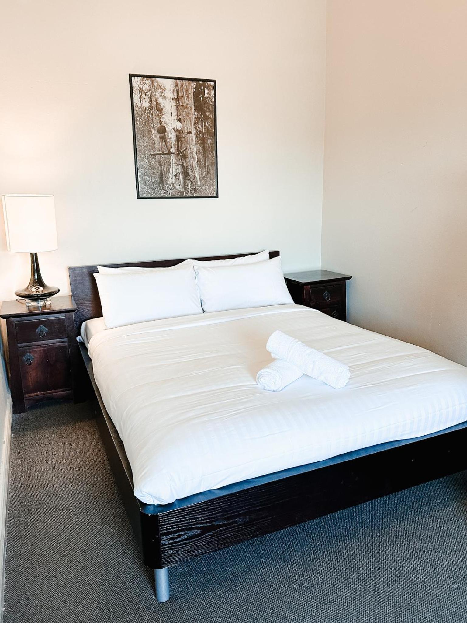 Queen Room with Shared Bathroom