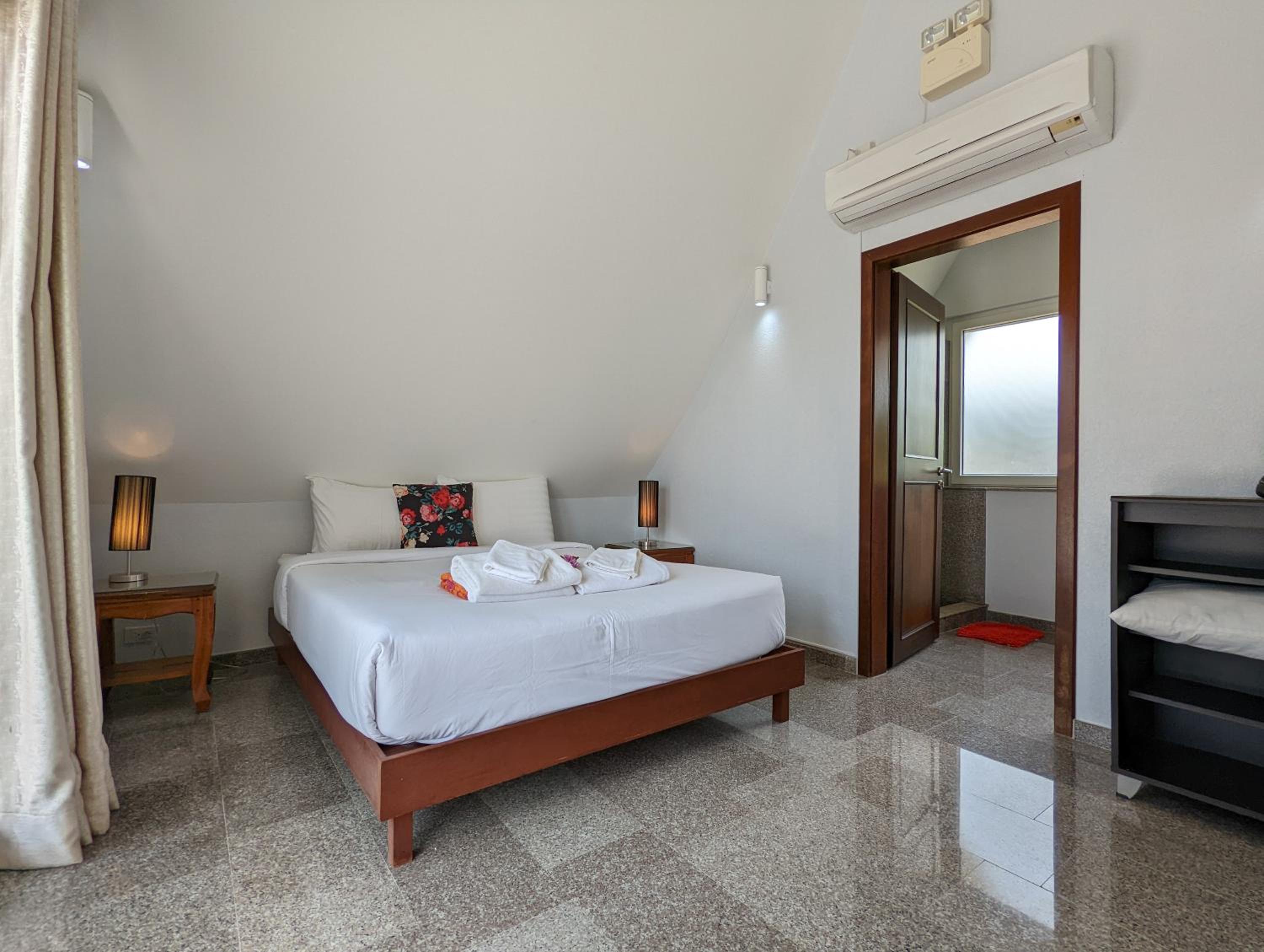 Villa - Photo 14