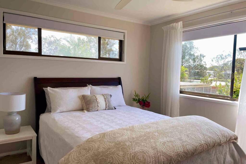 Four-Bedroom House photo 2