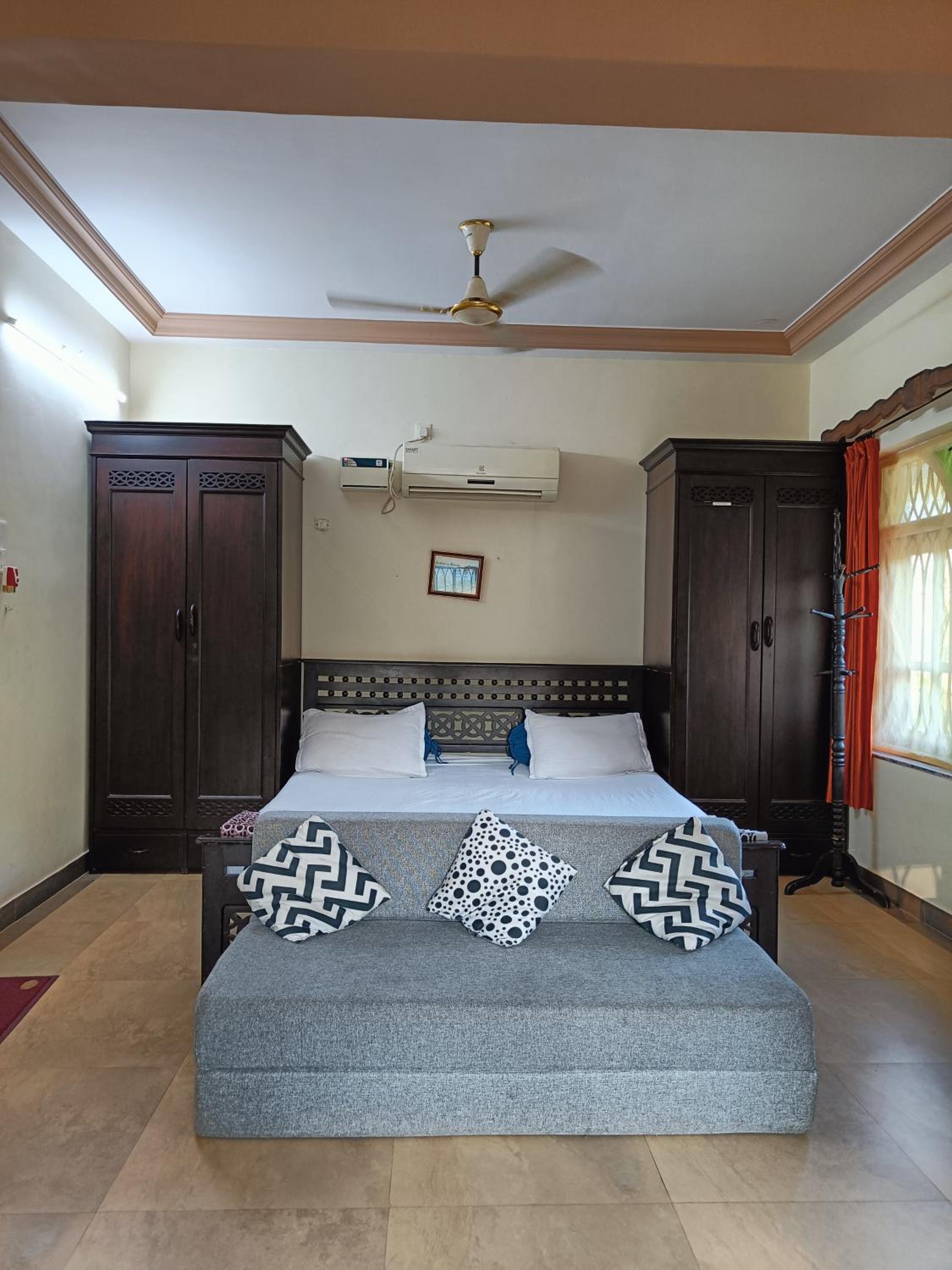Deluxe Double Room with Balcony