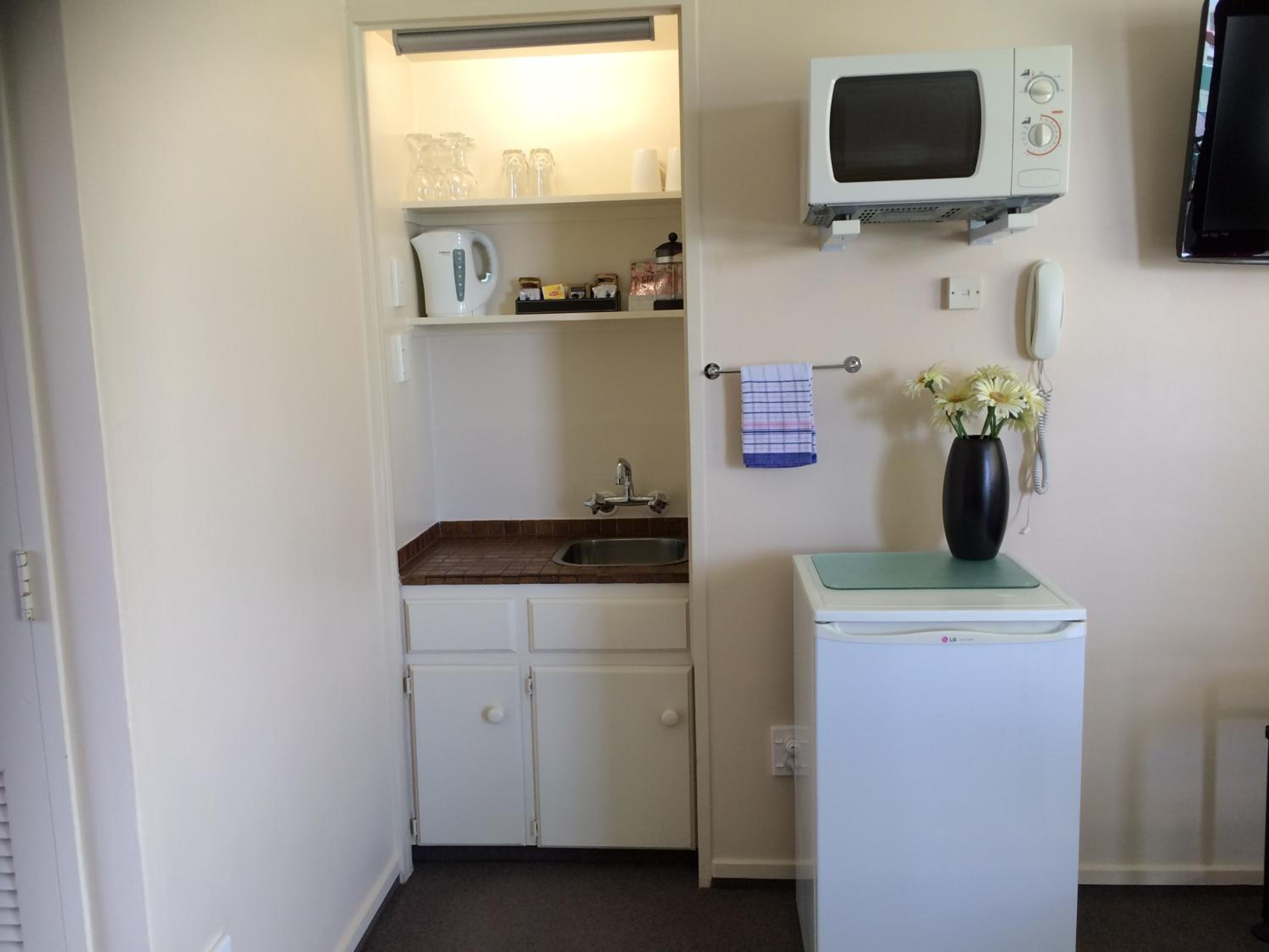 Executive Apartment - Photo 4
