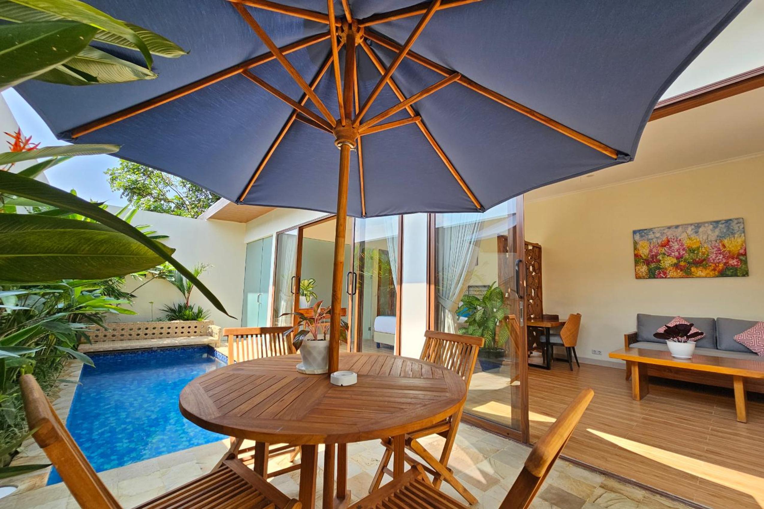 Modern Superior Pool Villa - Photo 4