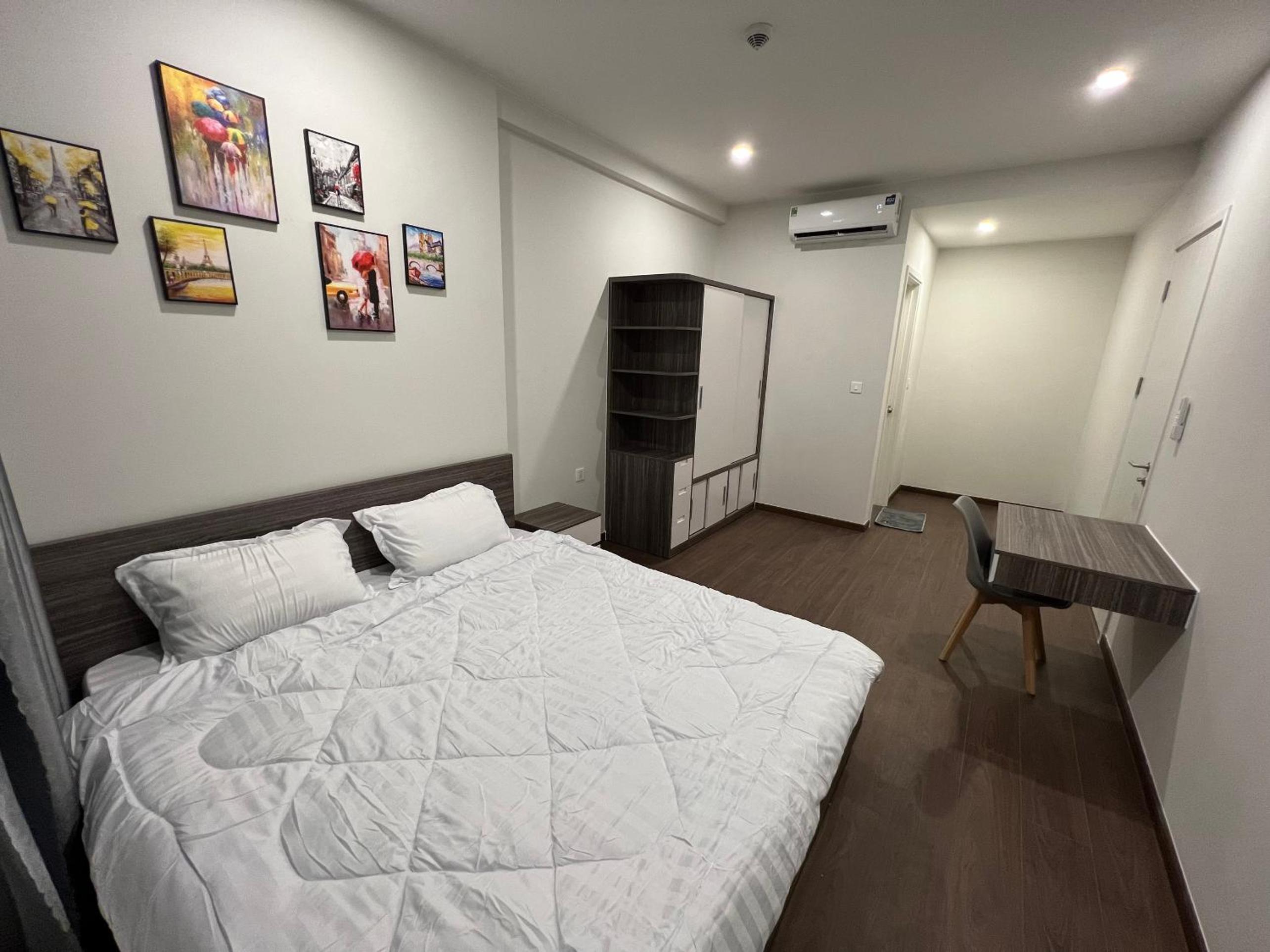 Two-Bedroom Apartment - Photo 10