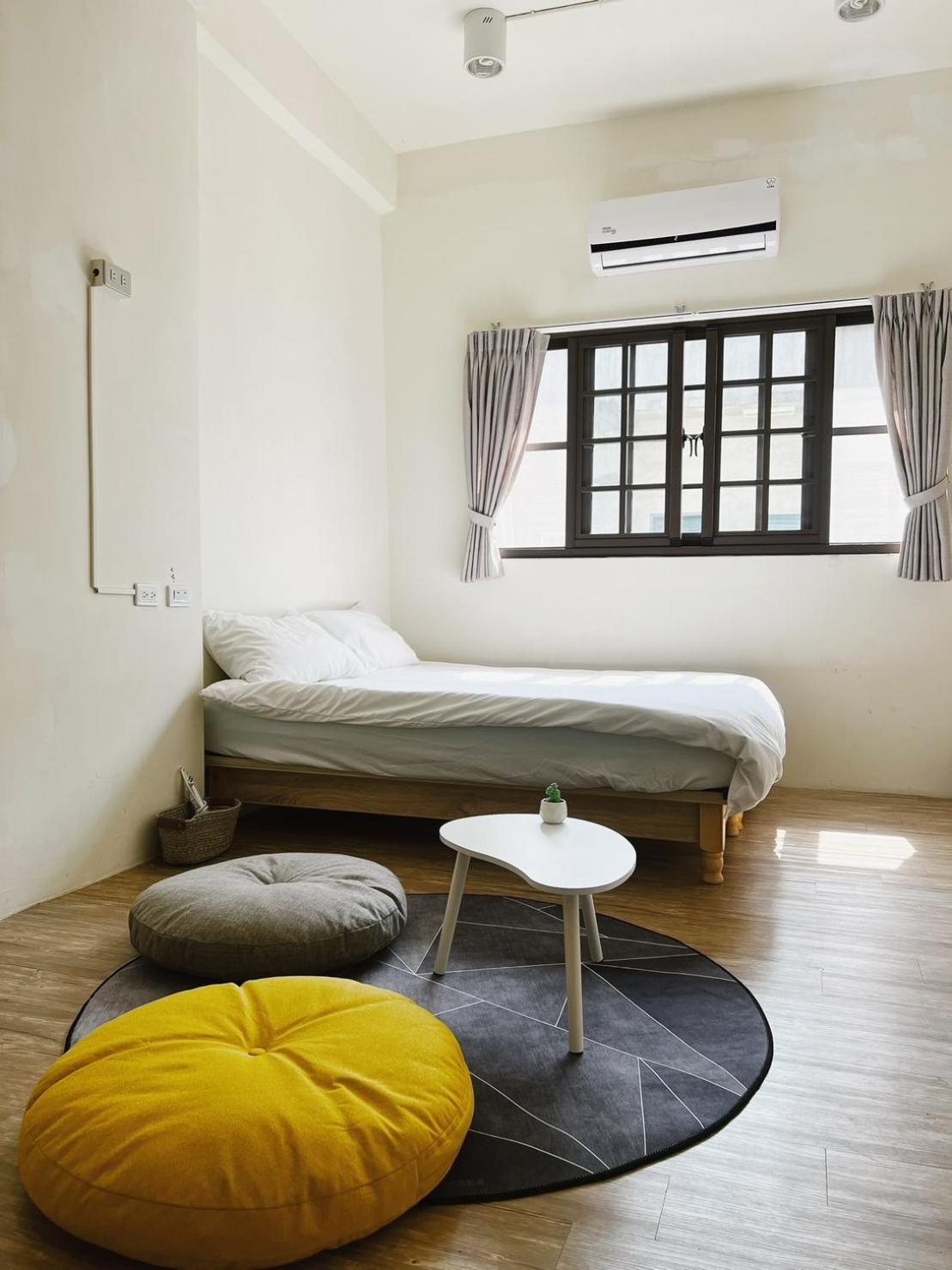 Deluxe Double Room with Private Bathroom photo 1