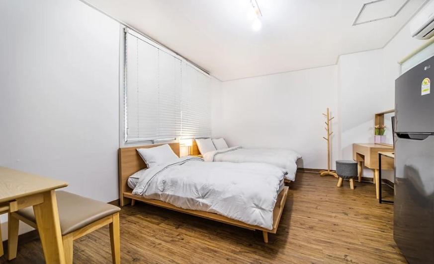 Standard Twin Room - No Ocean View (1st floor) photo 2