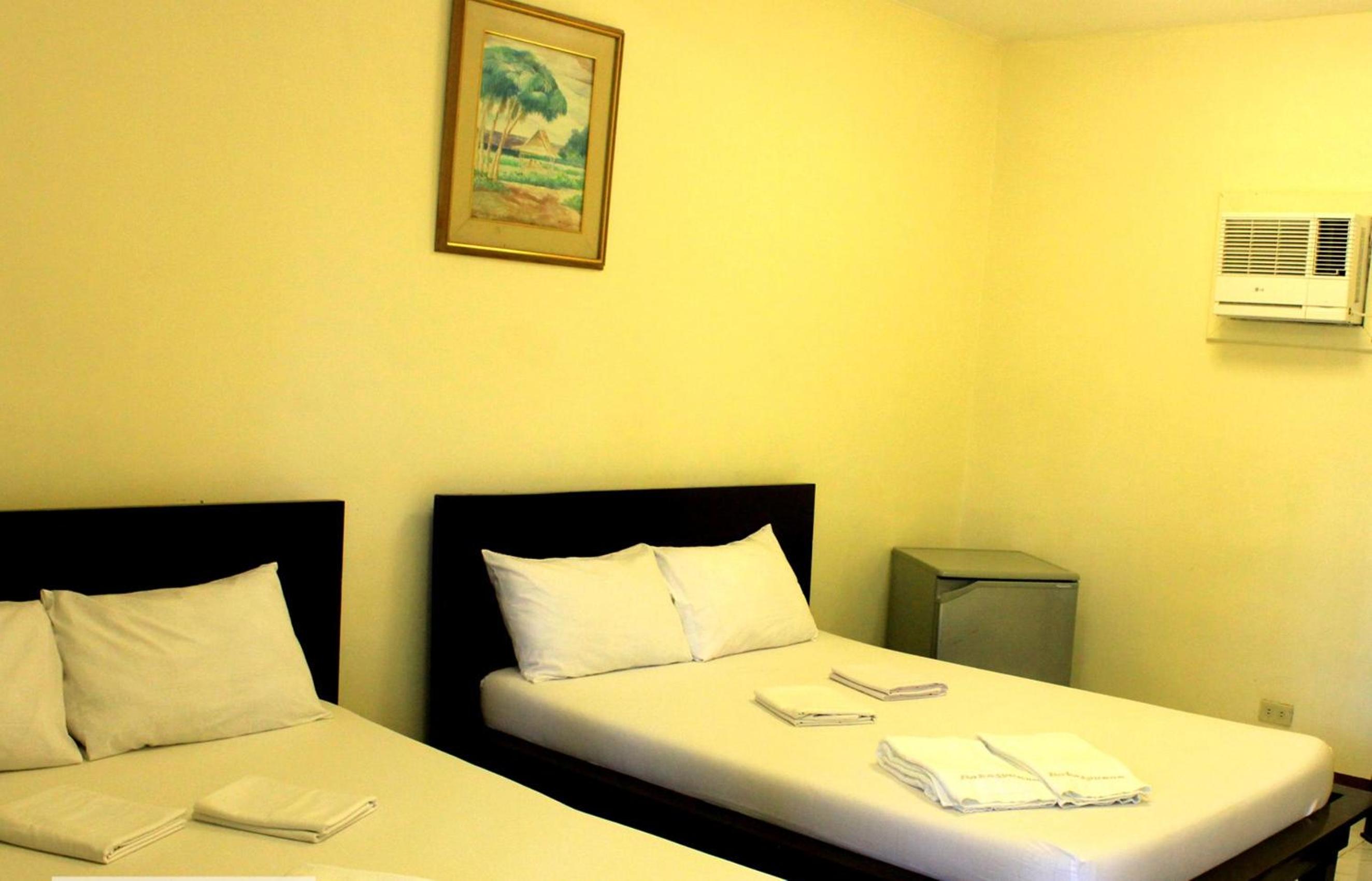 Deluxe Quadruple Room - Photo 1