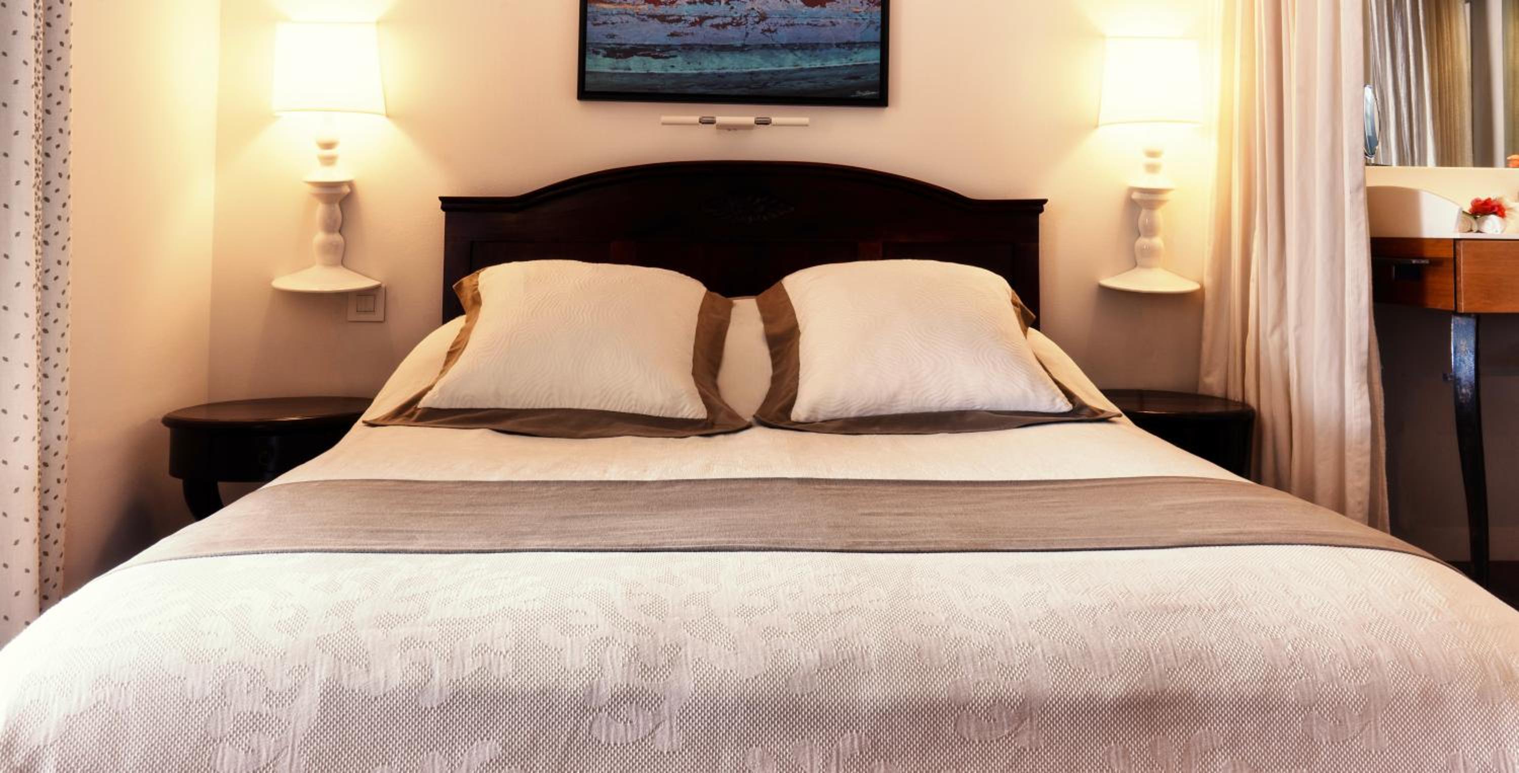 Deluxe Double Room with Terrace or Balcony - Sea View photo 1