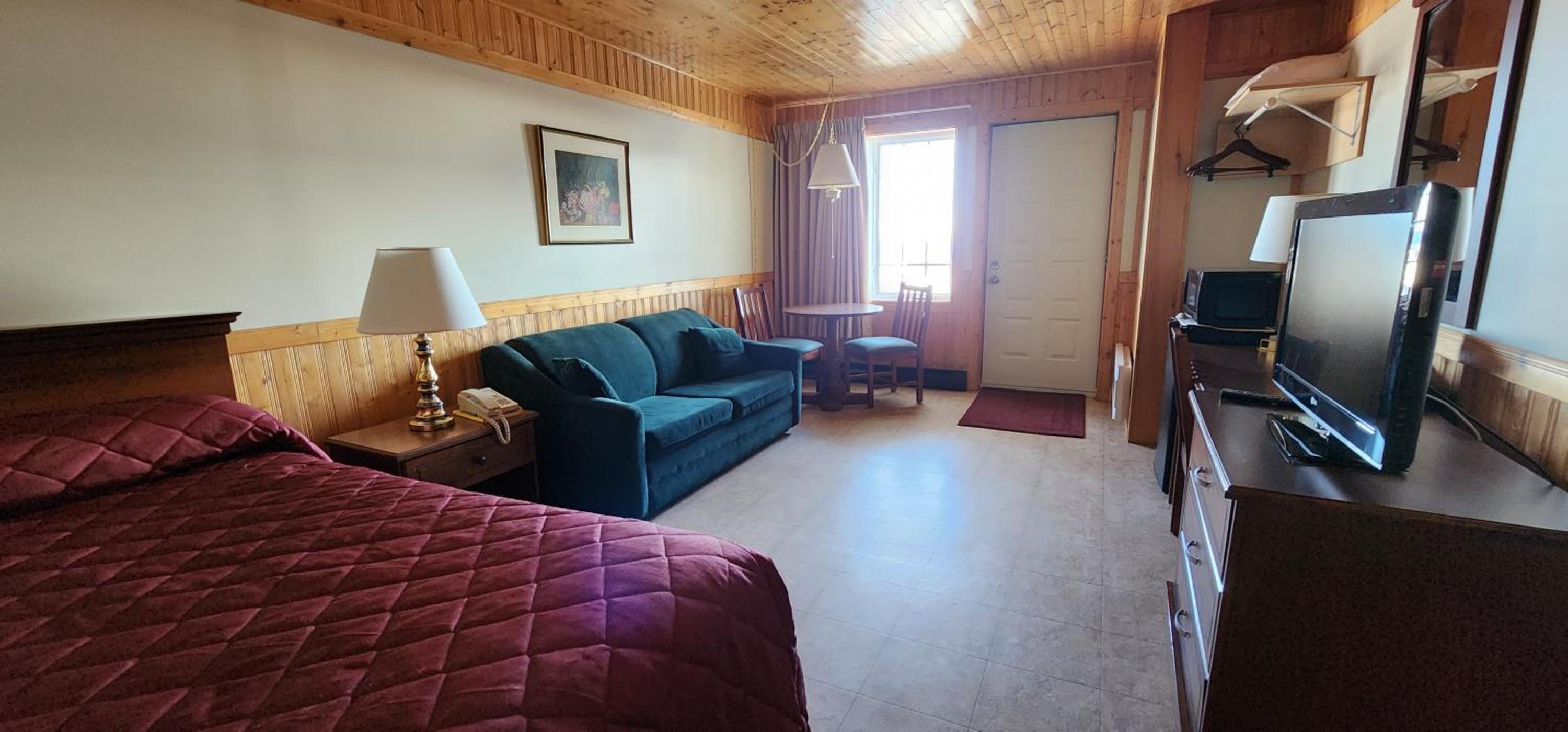 Deluxe Queen Room photo 2