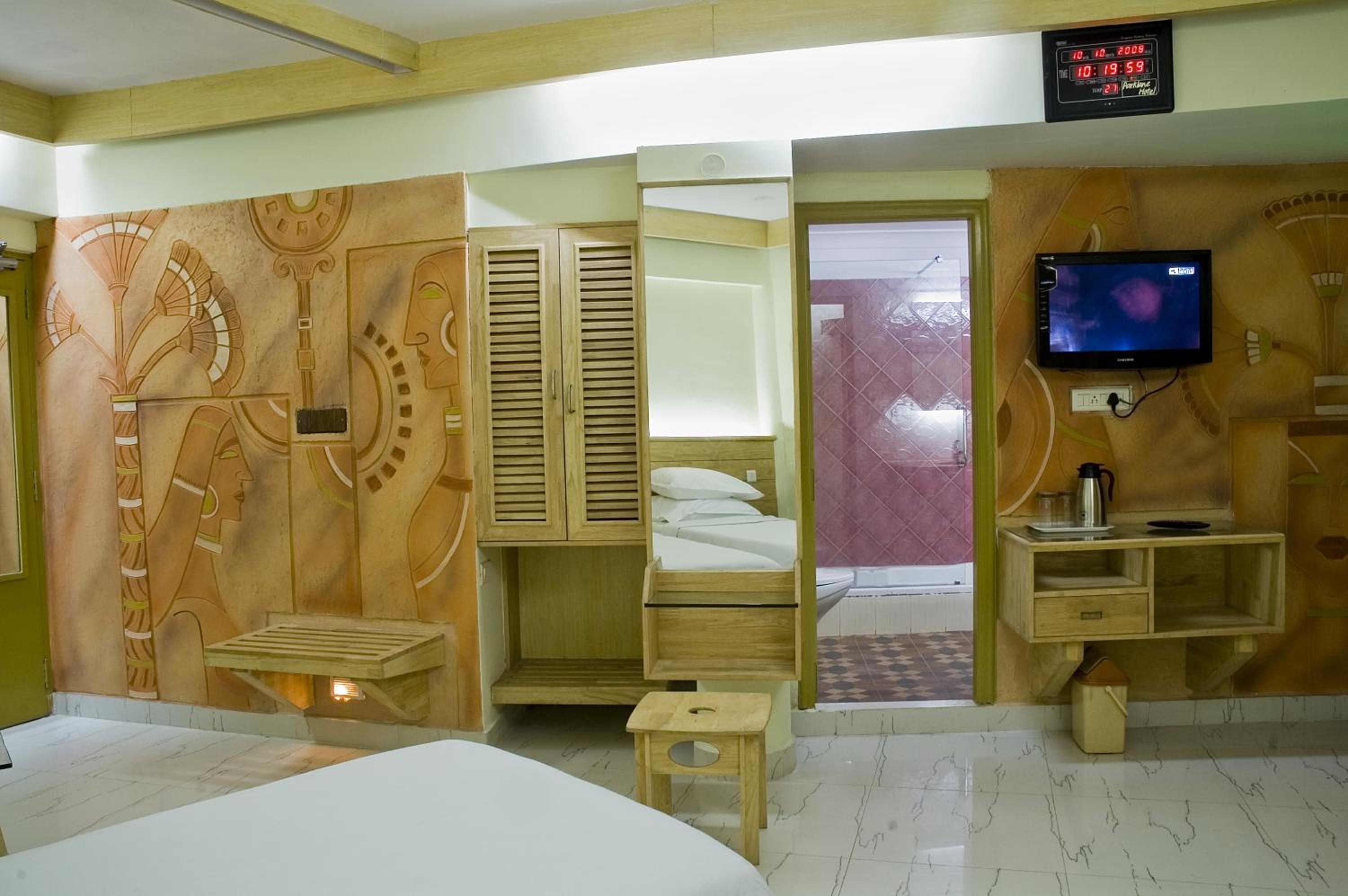 Super Deluxe Double Room - Photo 5