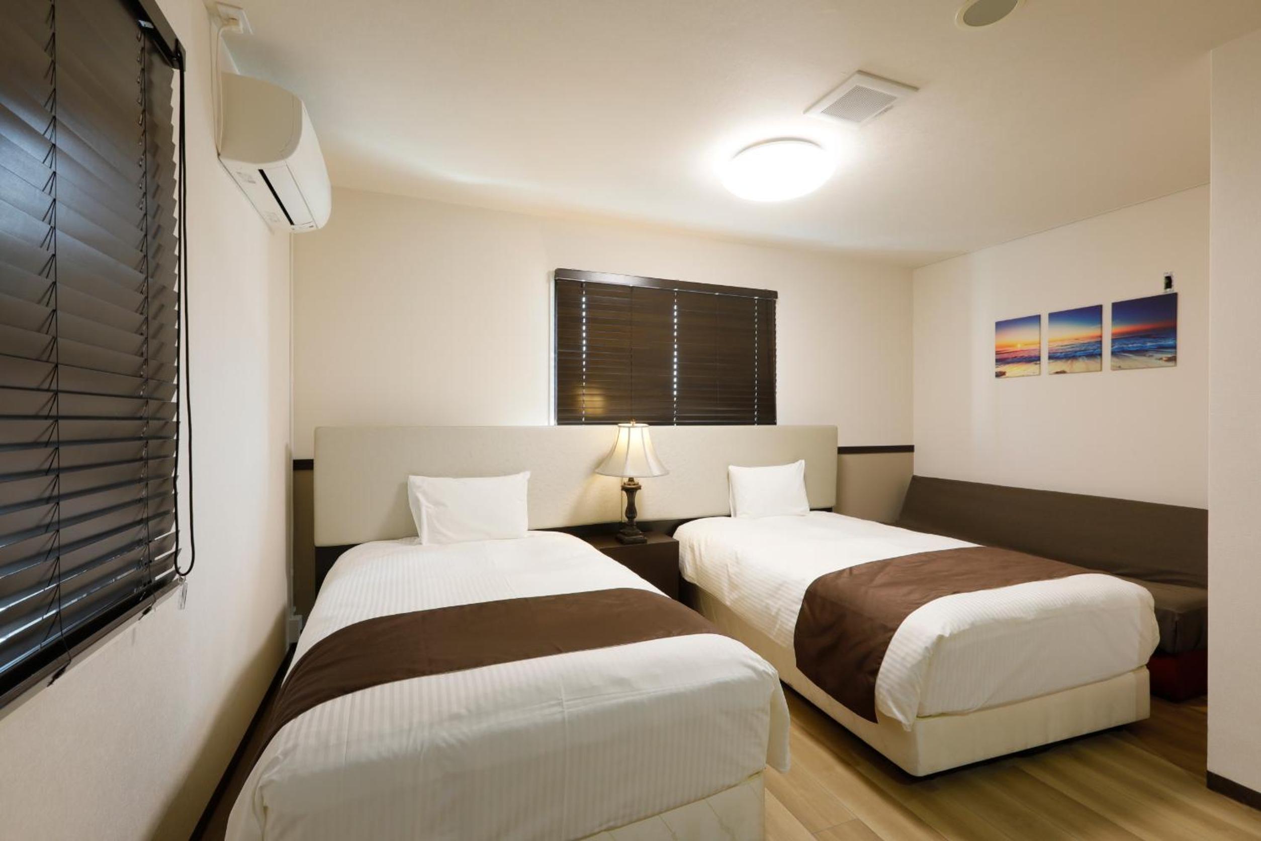 Premium Twin Room- Type A - Non Smoking