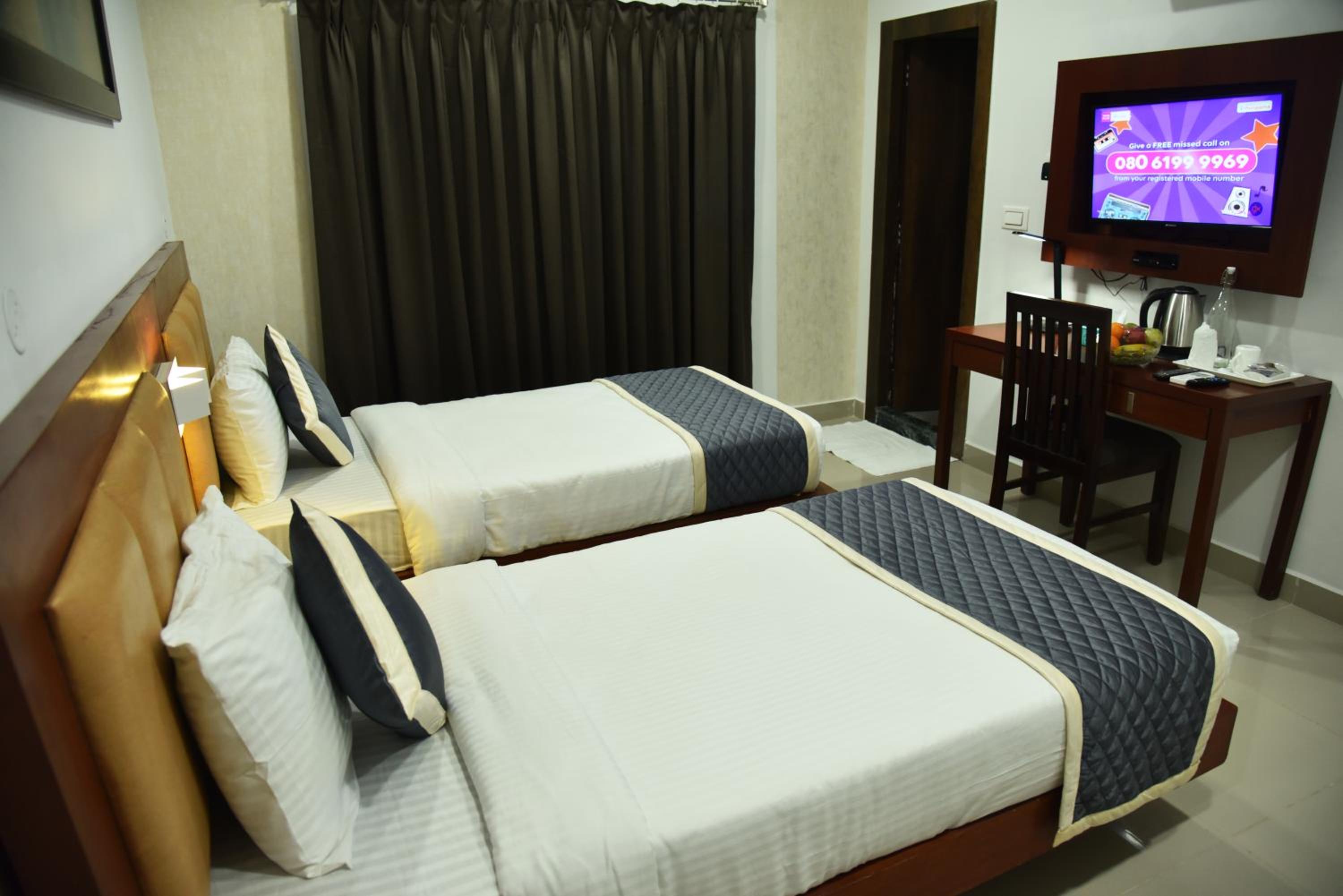 Deluxe Twin Room - Photo 4