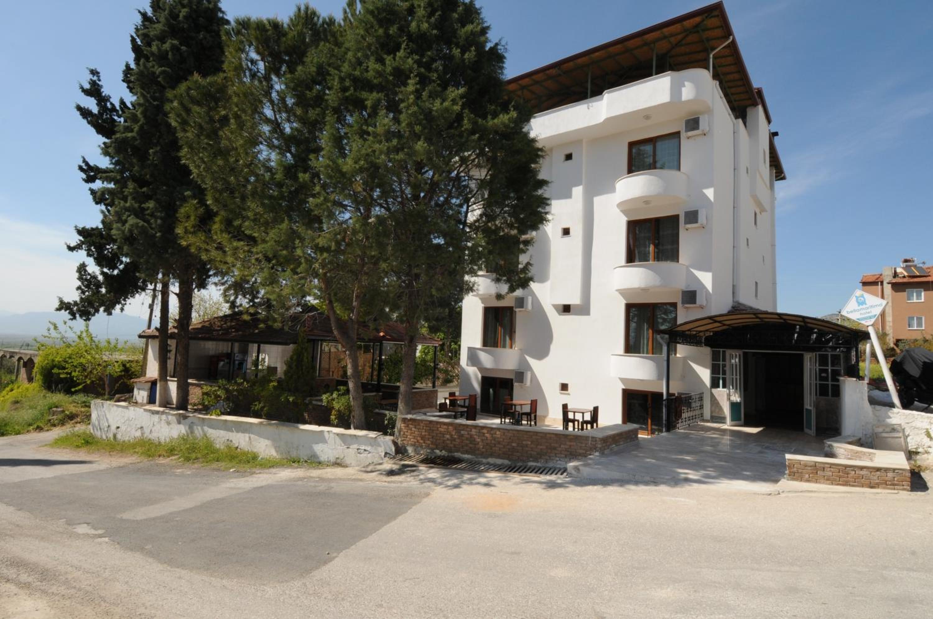 Twin Room with Free One-Way Airport Shuttle