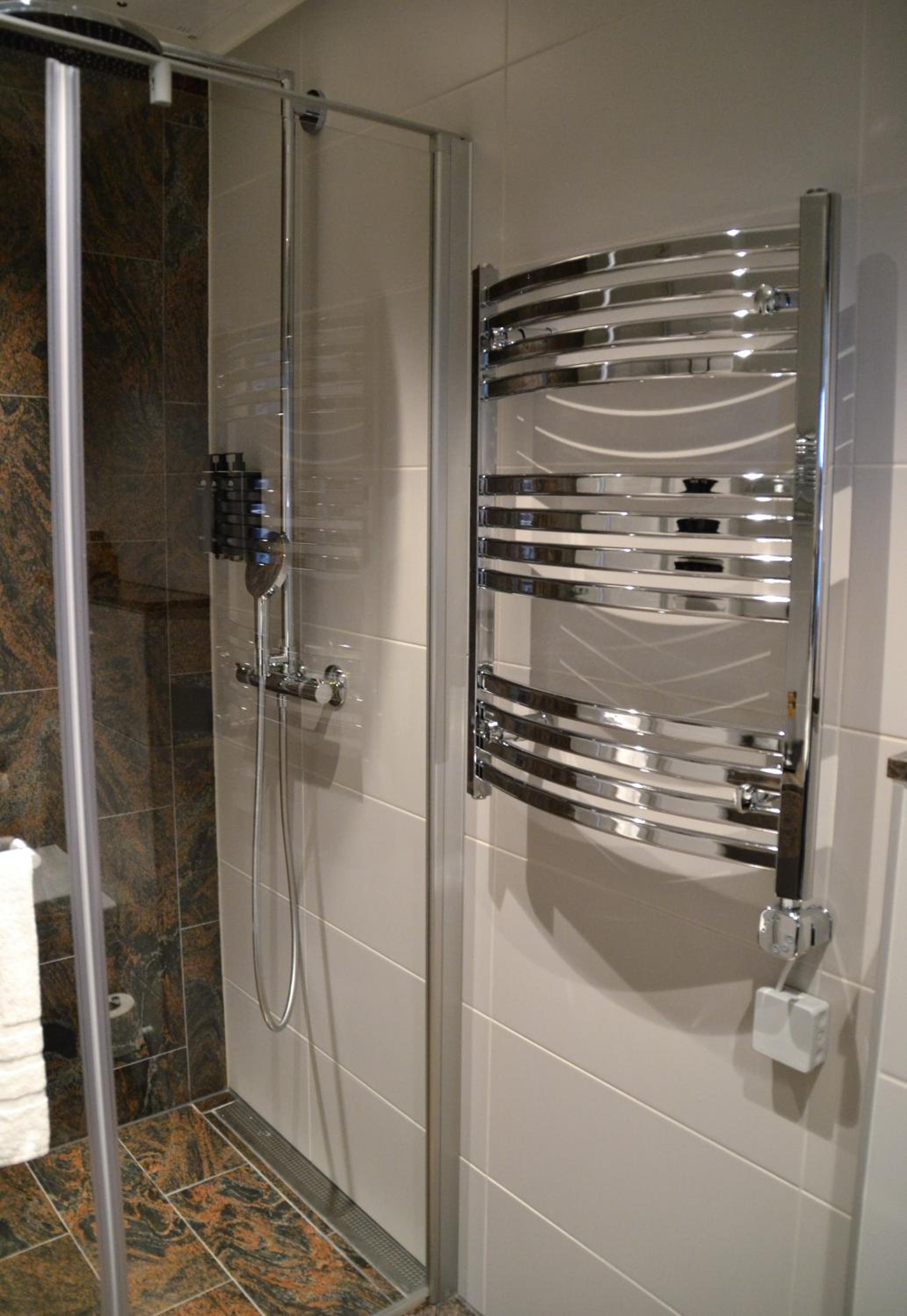 Premium Room - Photo 7
