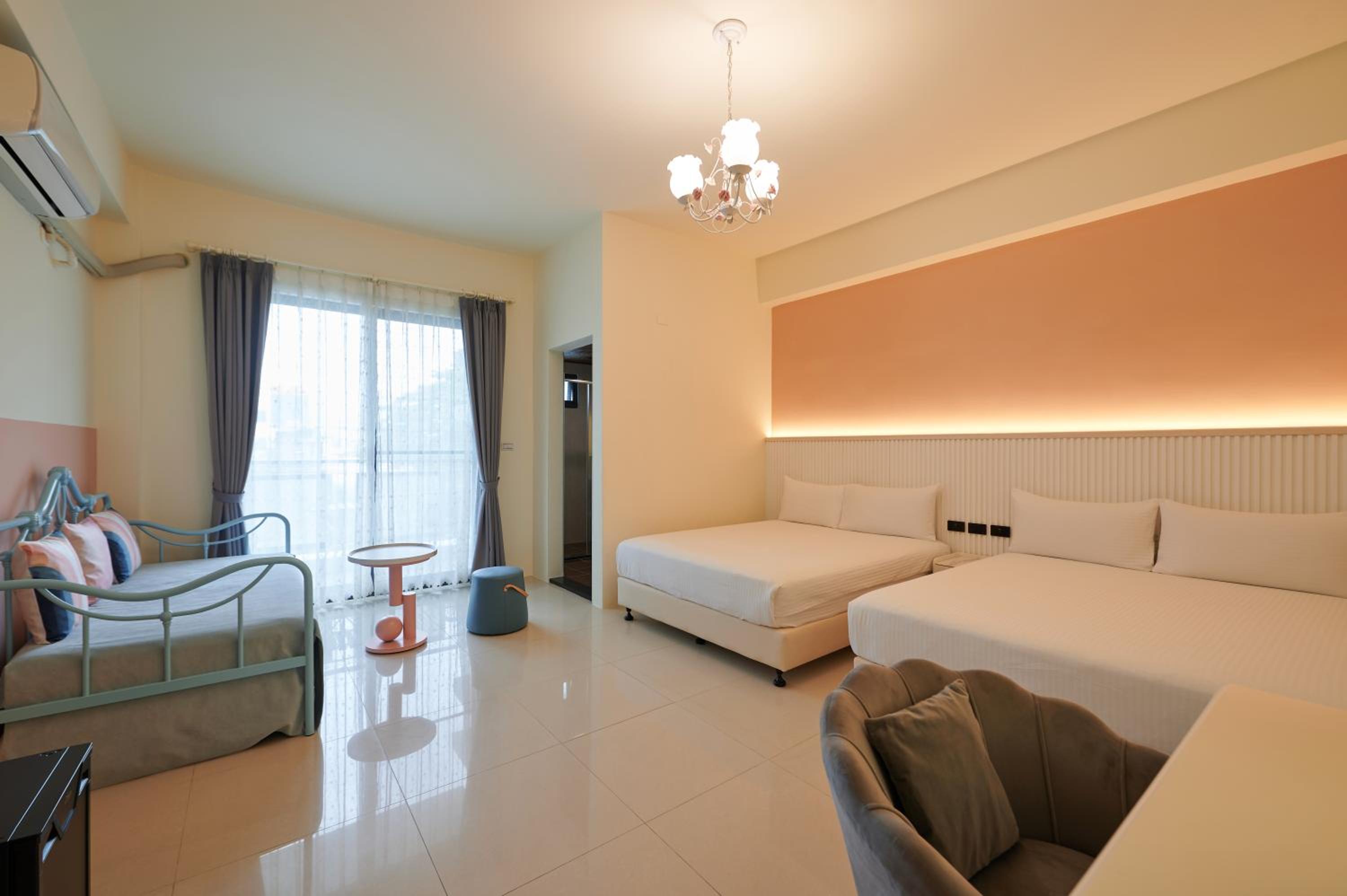 Quadruple Room with Balcony