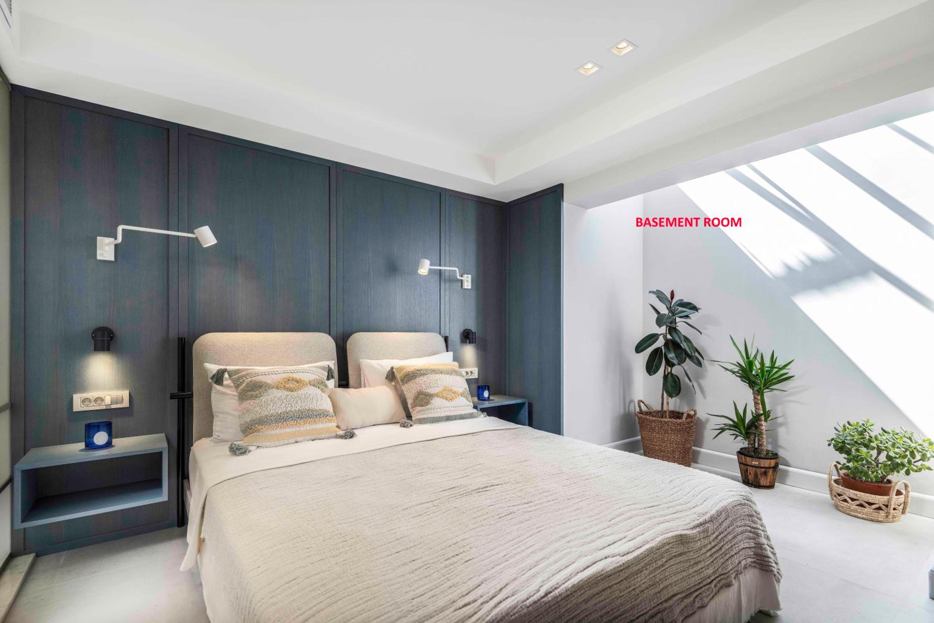 Quarto Econômico no Subsolo
