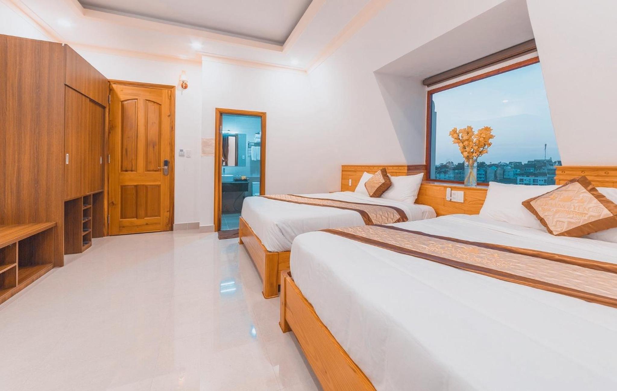 Quadruple Room with Balcony photo 1