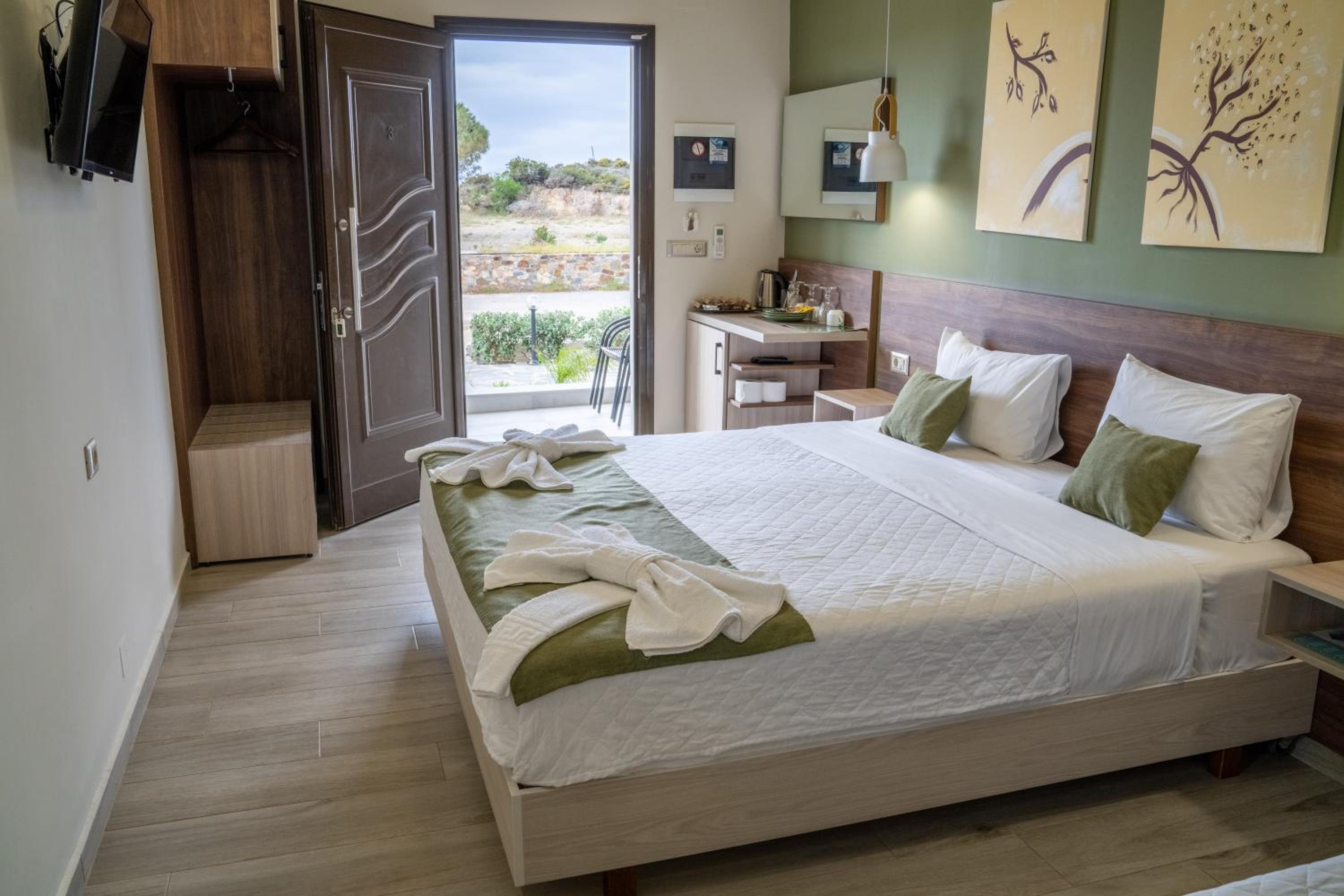 Basic Triple Room - Photo 2