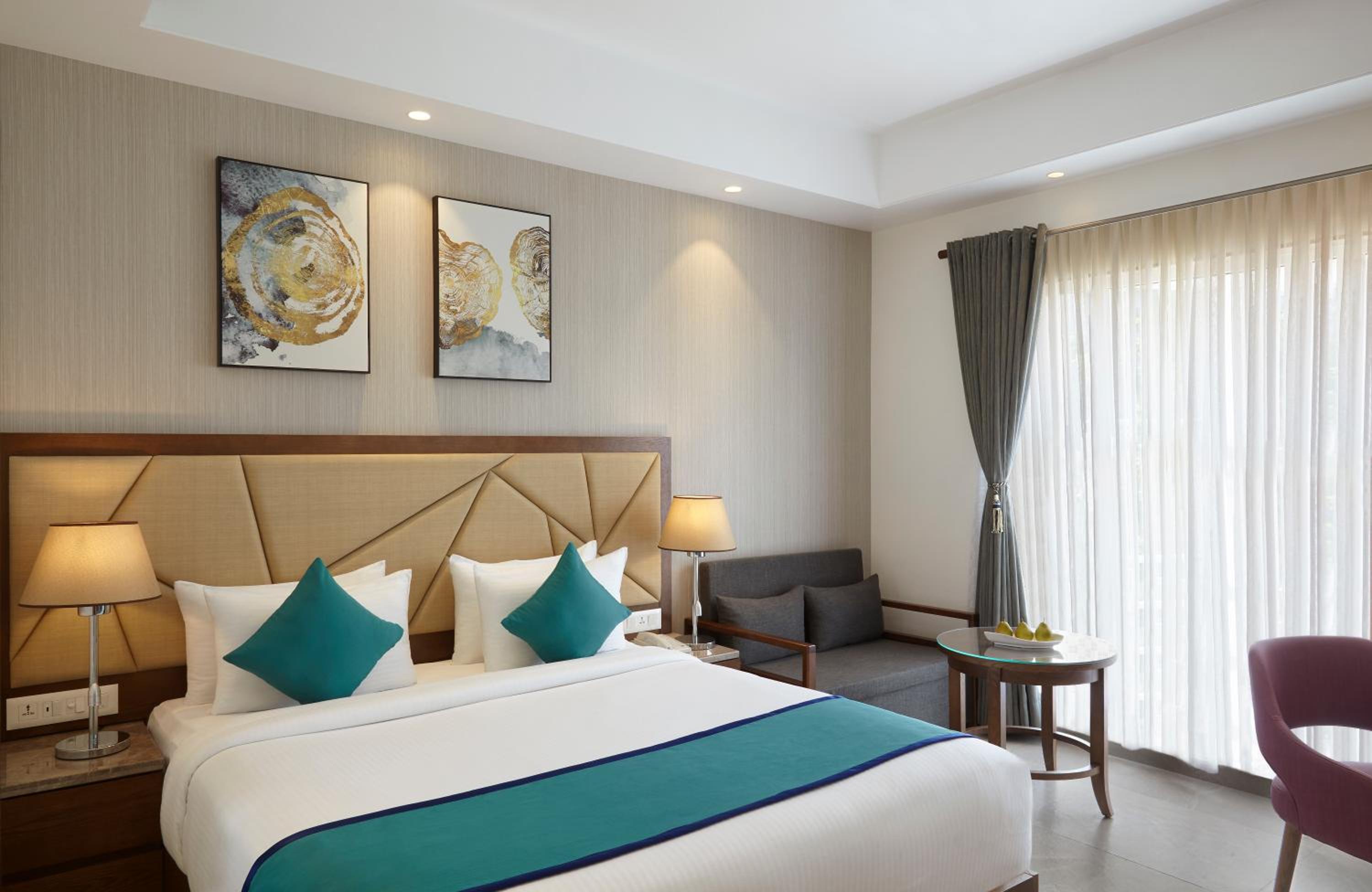 Premium Room - Photo 7