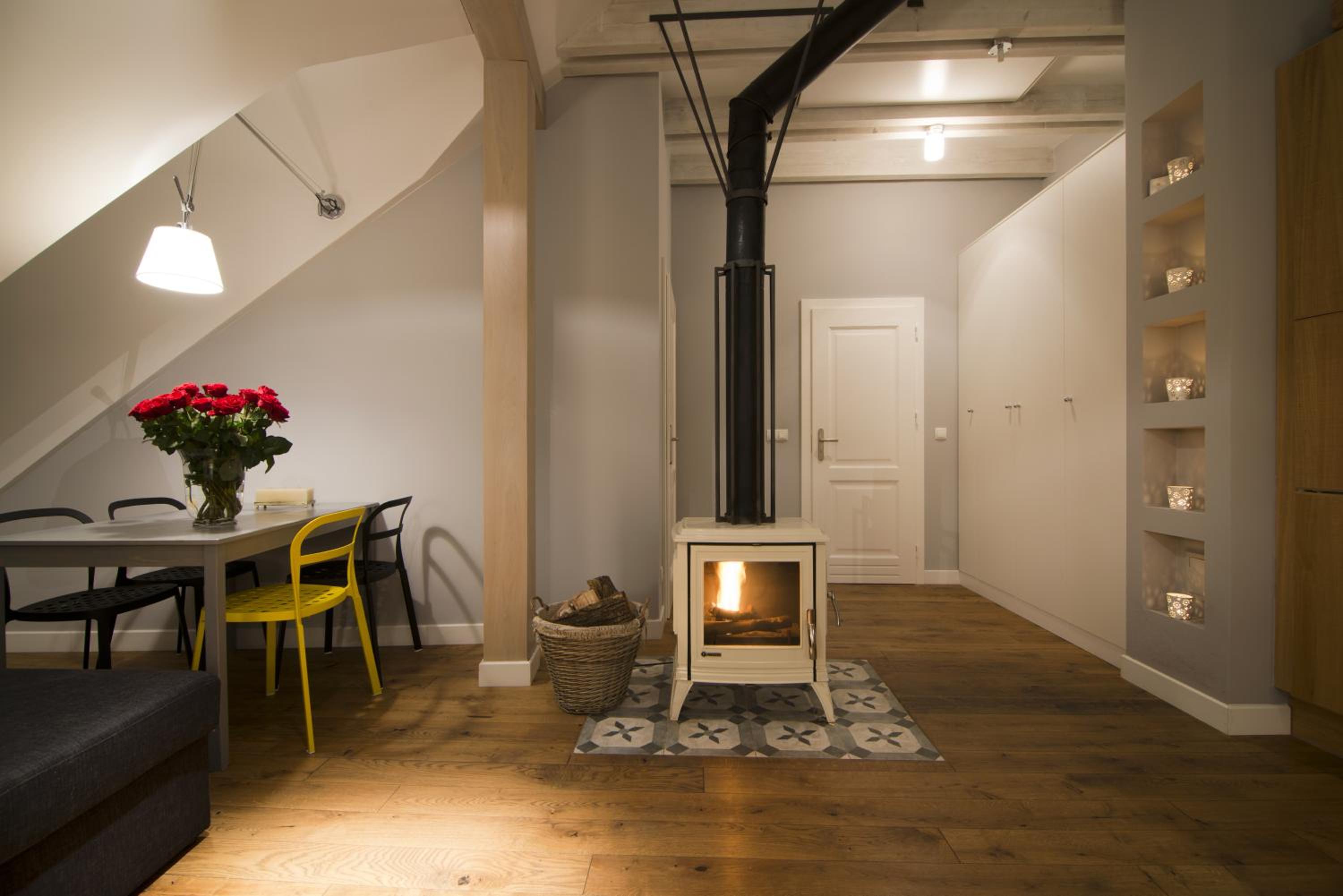 Apartment - Photo 12
