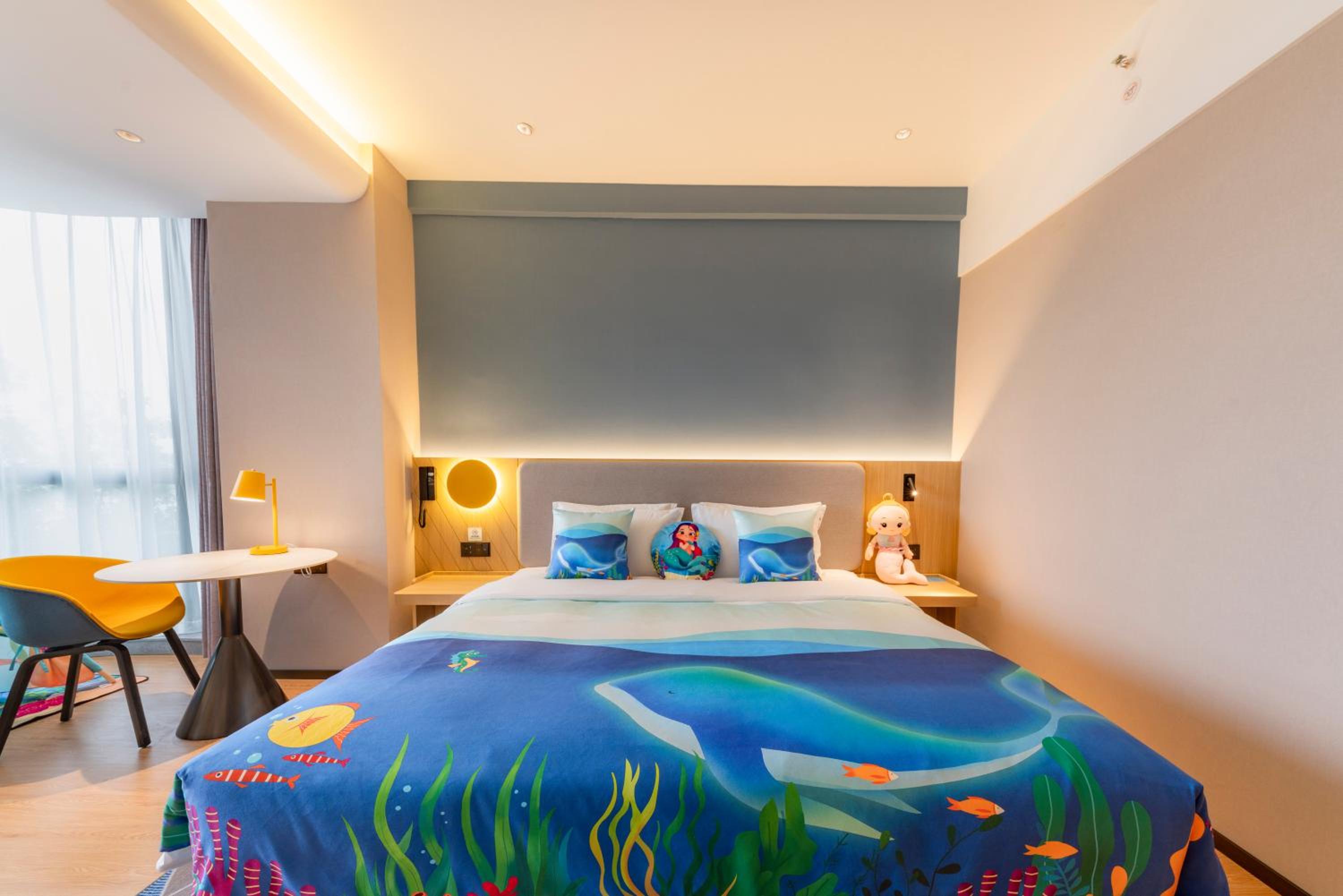 Standard King Room - Kids Theme - Photo 1