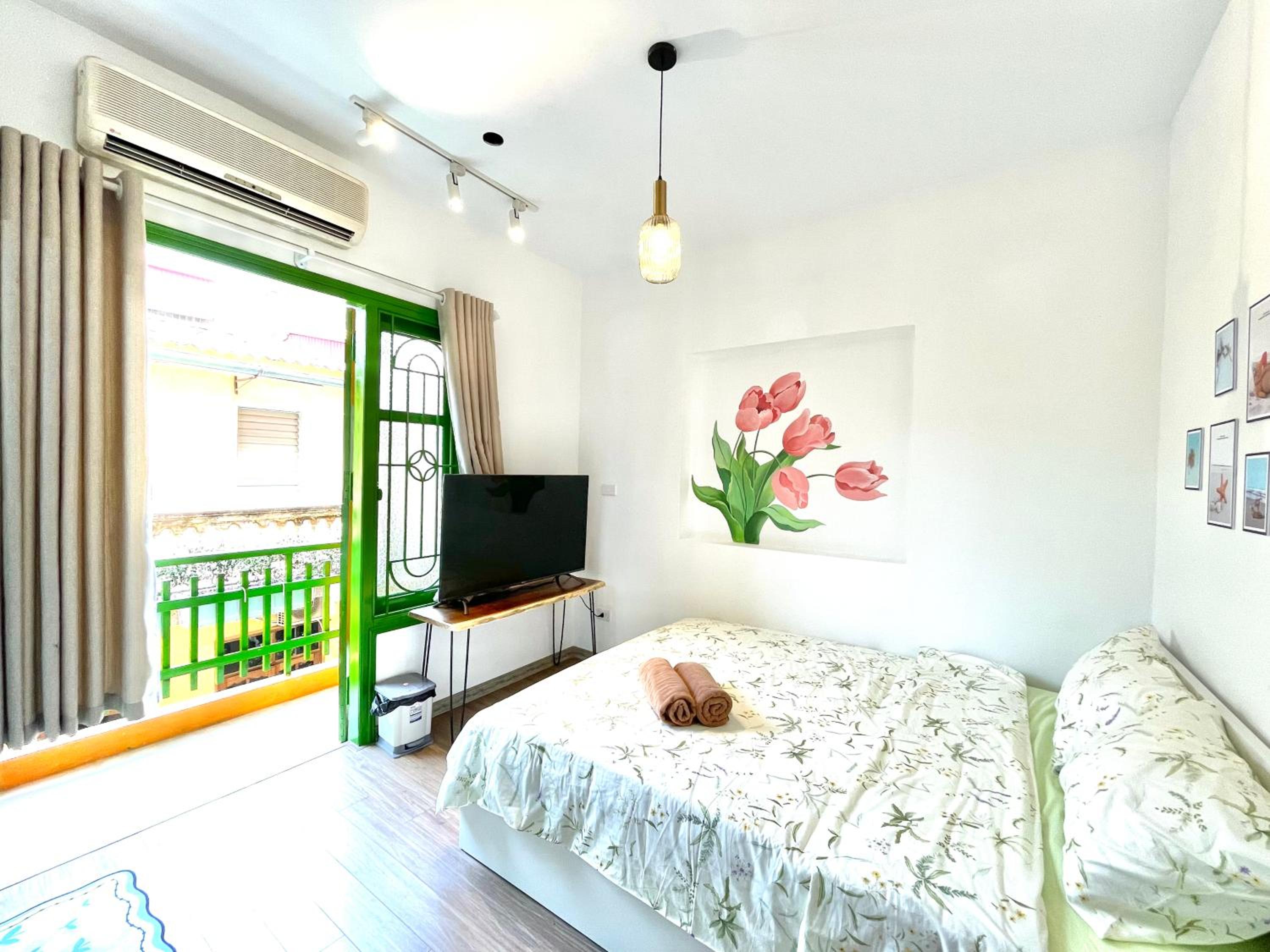 King Room with Balcony