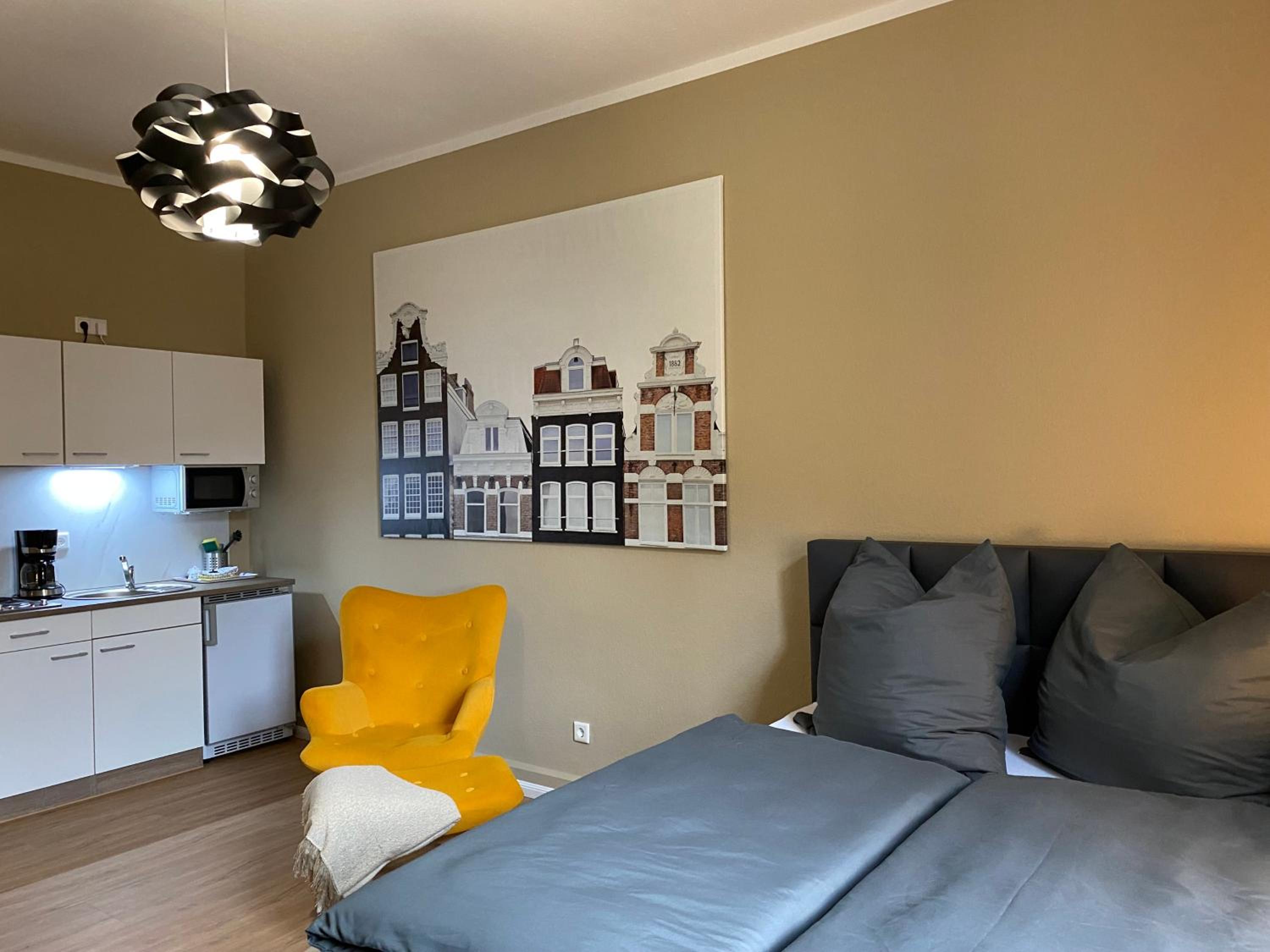 One-Bedroom Apartment photo 3