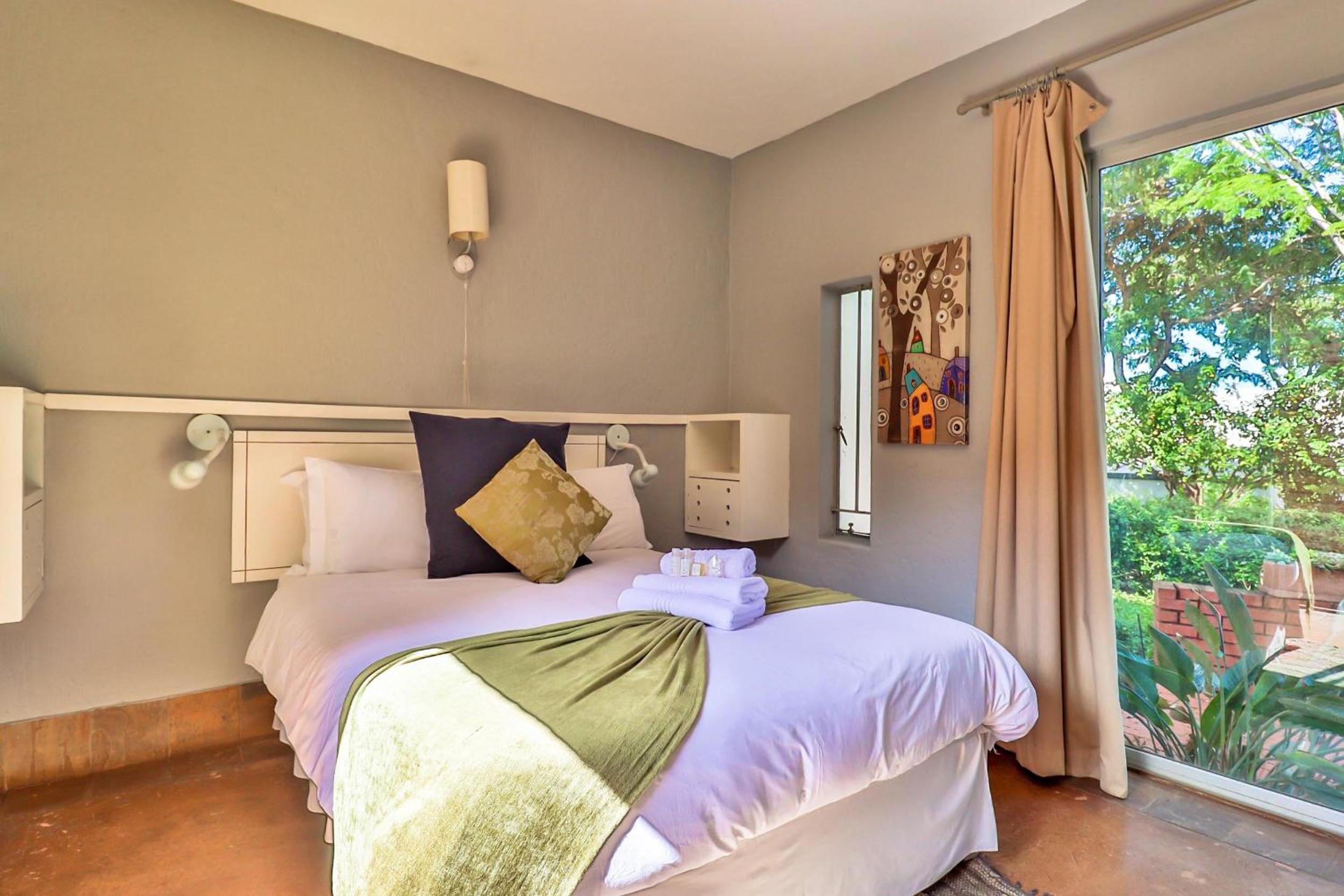 Budget Double Room photo 1