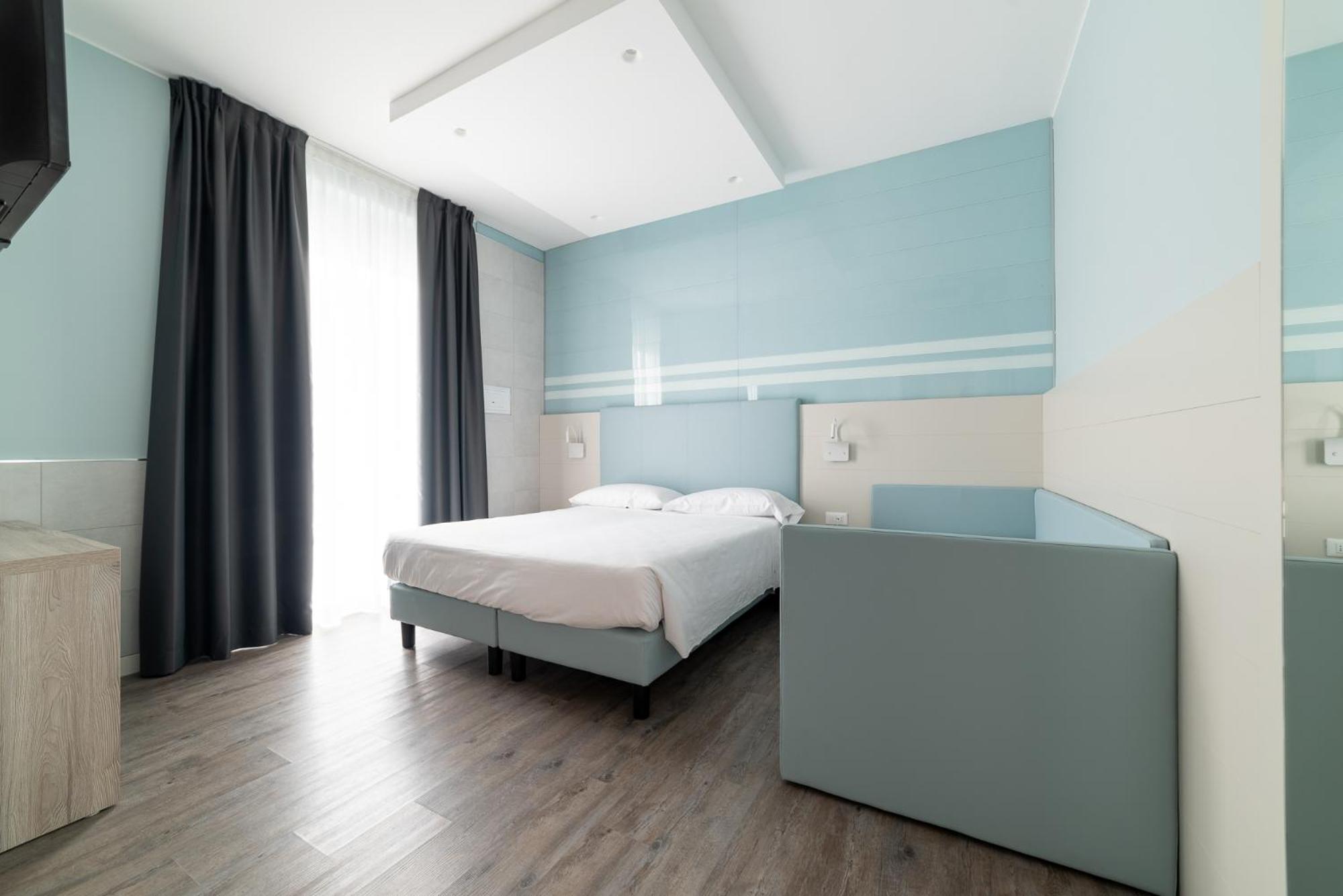 Deluxe Triple Room photo 1