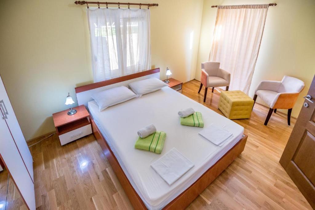 Apartment with Sea View photo 1