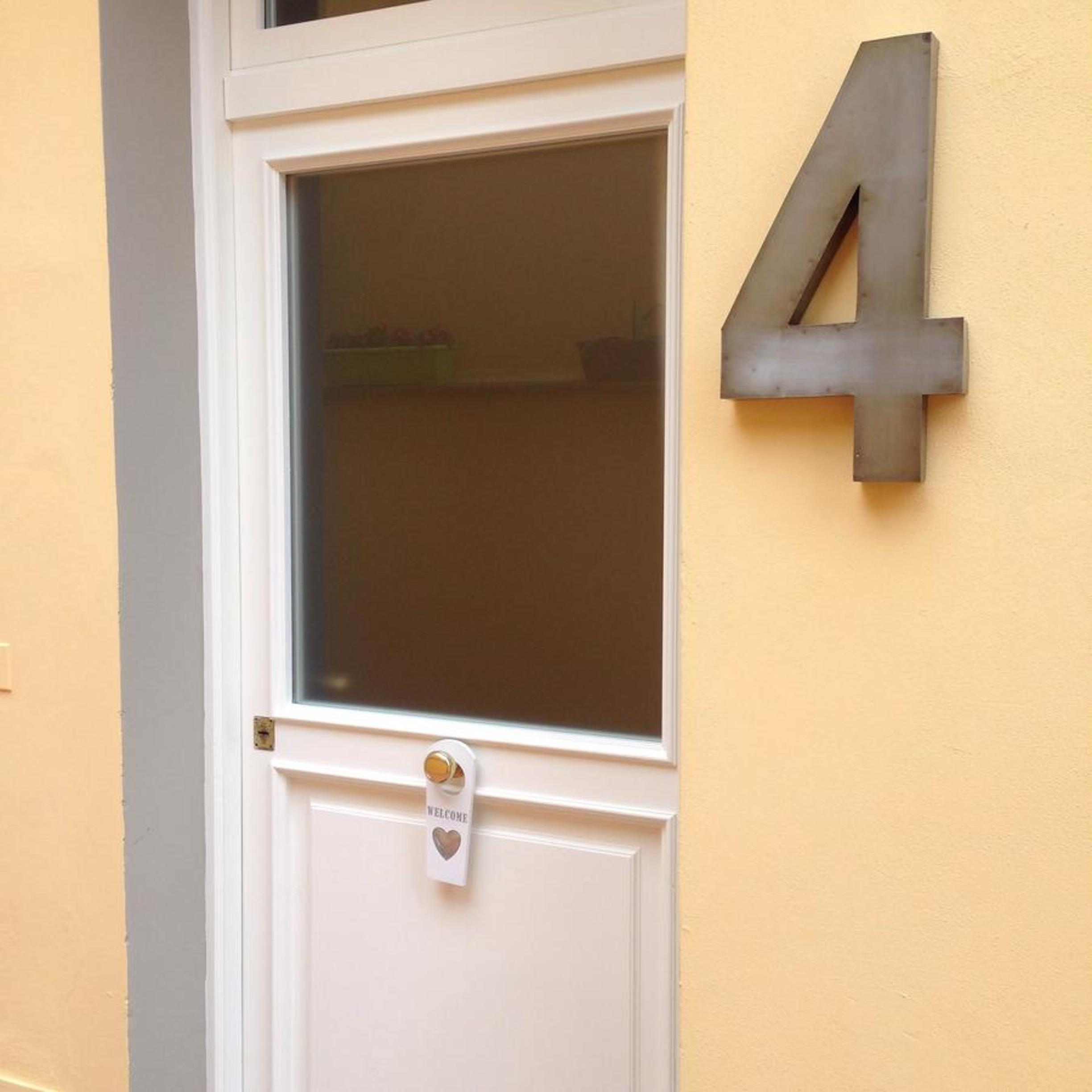 Deluxe Room (2 Adults + 1 Child) photo 2