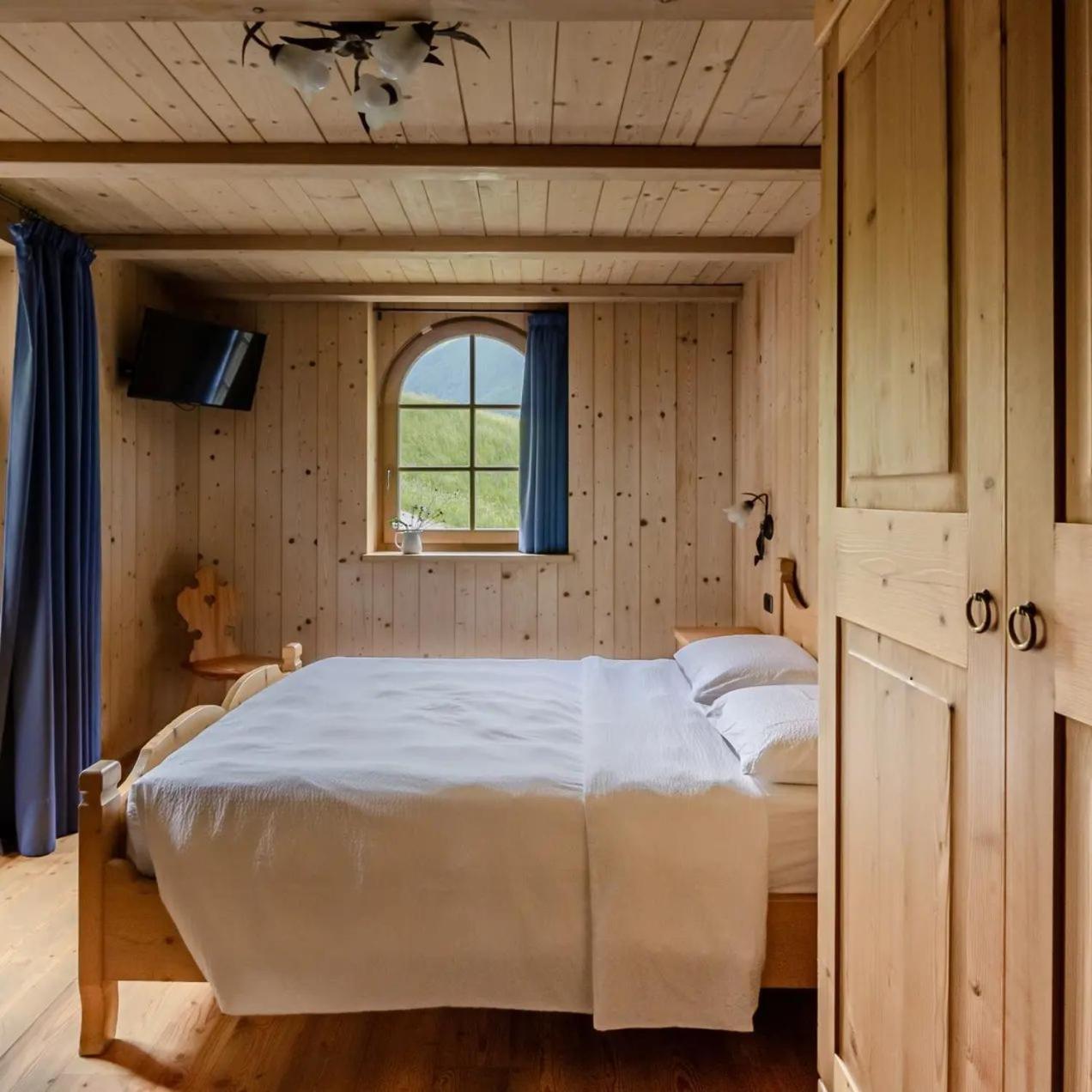 Luxury Quadruple Room photo 3