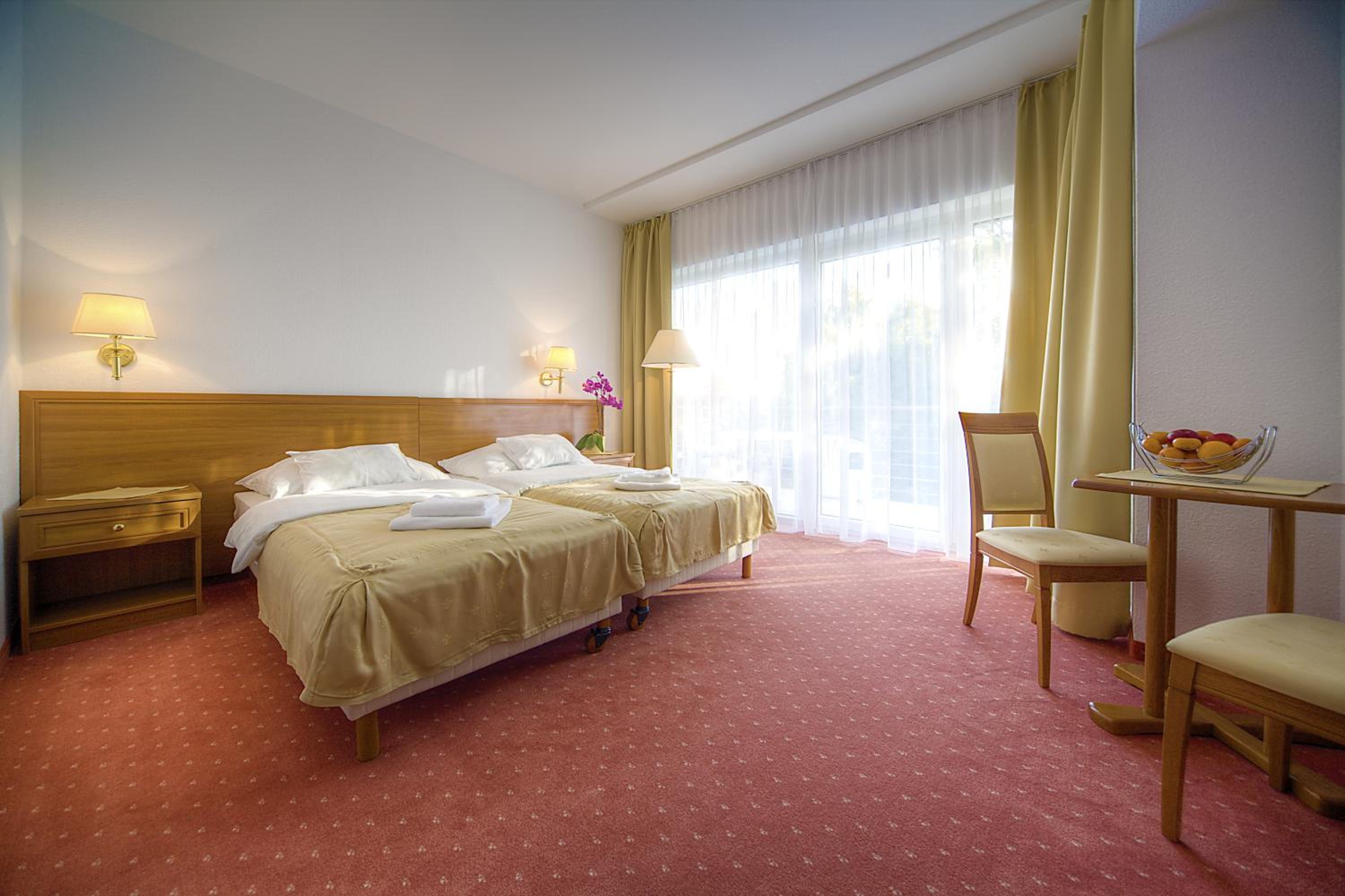 Superior Double Room with Balcony - Photo 2