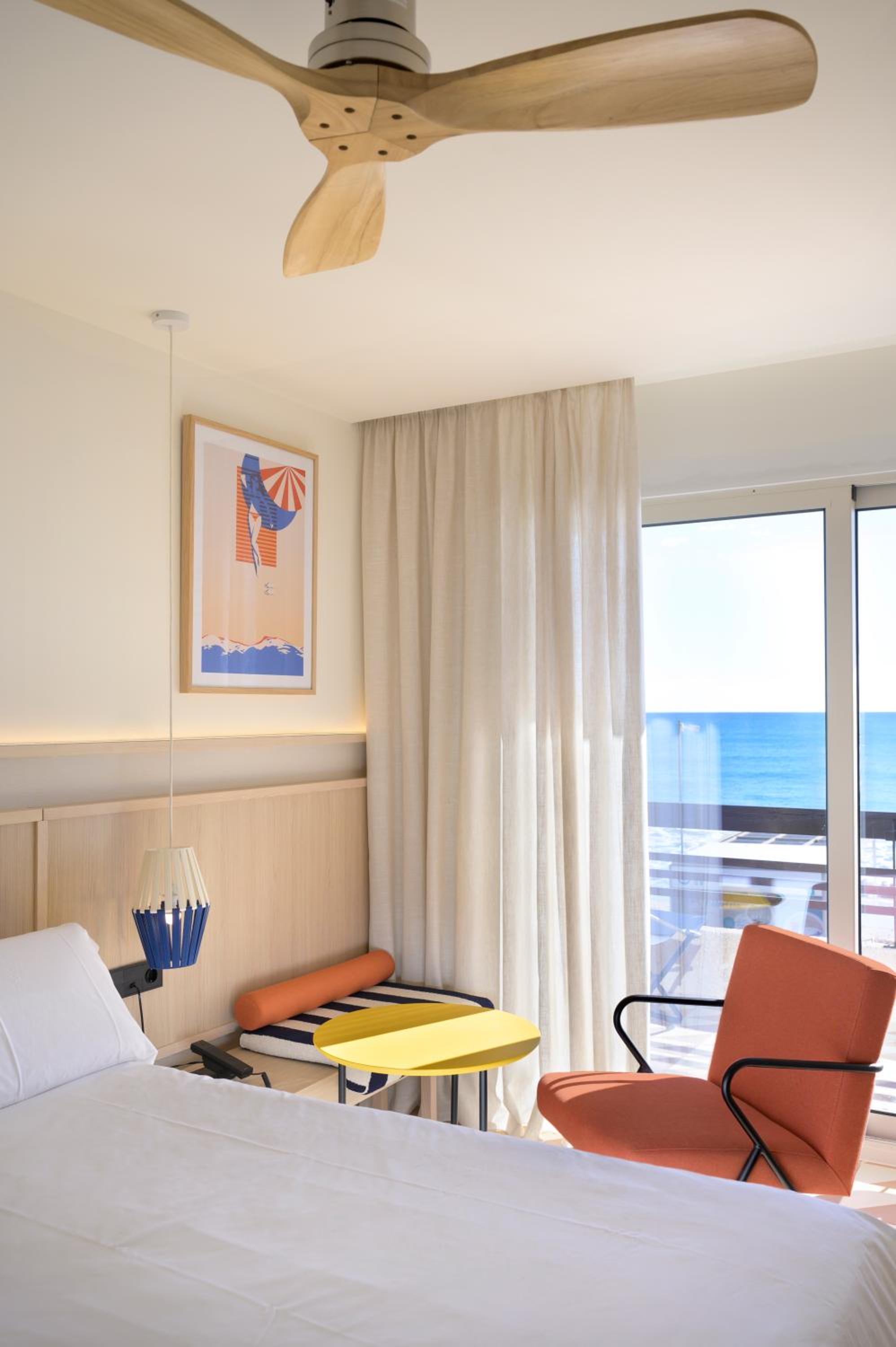 Superior Double or Twin Room with Sea View - Photo 8