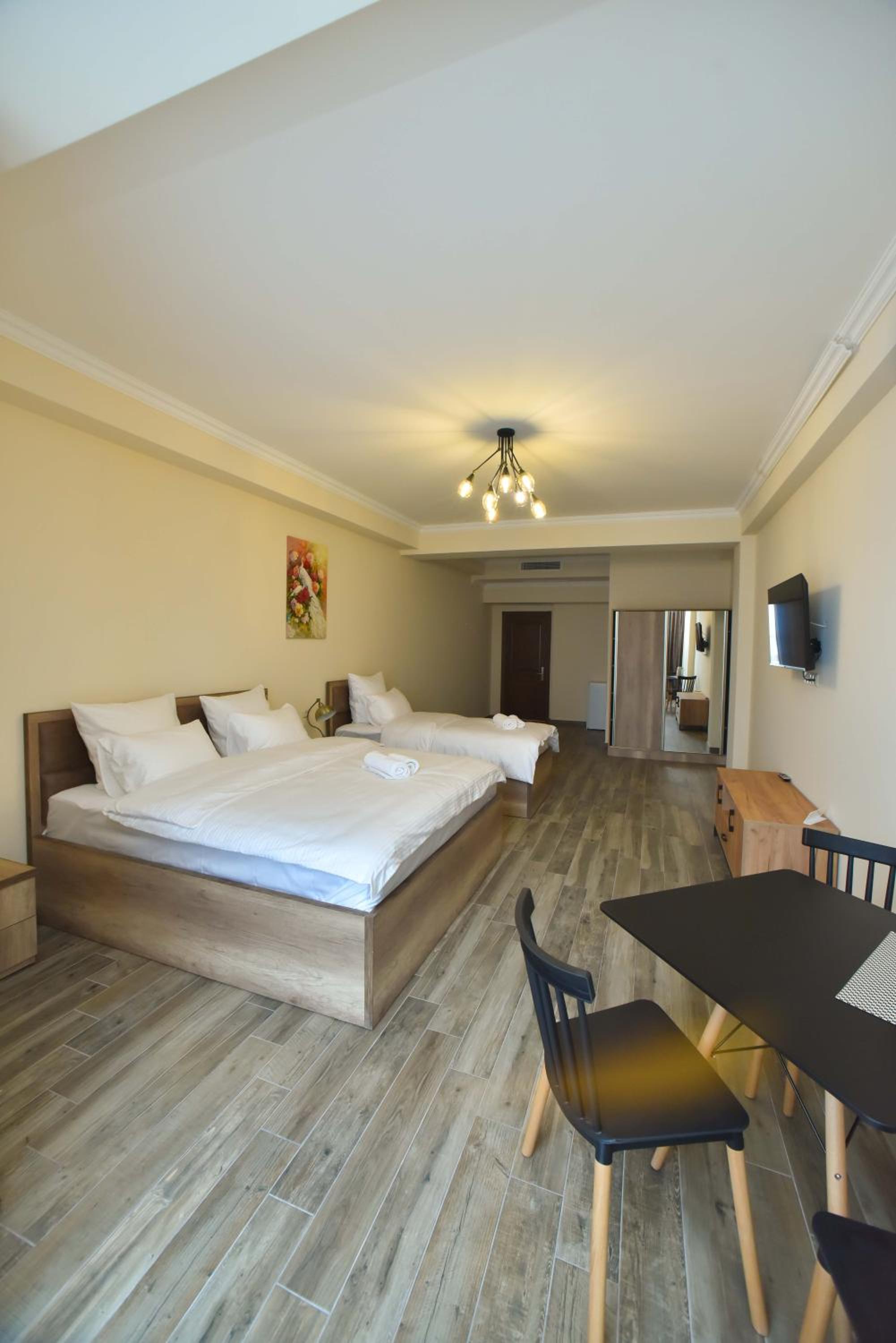 Superior Triple Room photo 2