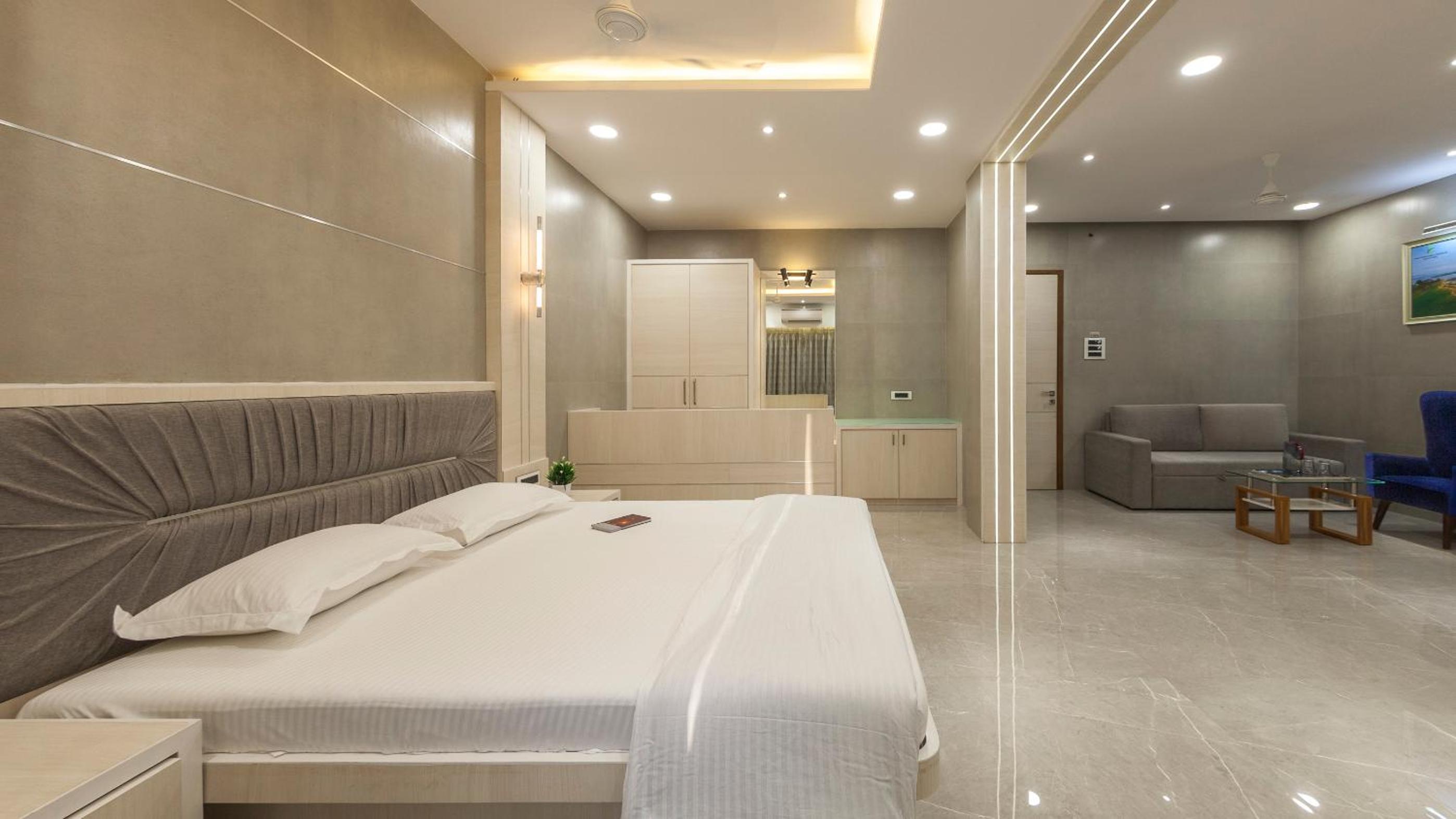 Executive Suite photo 3