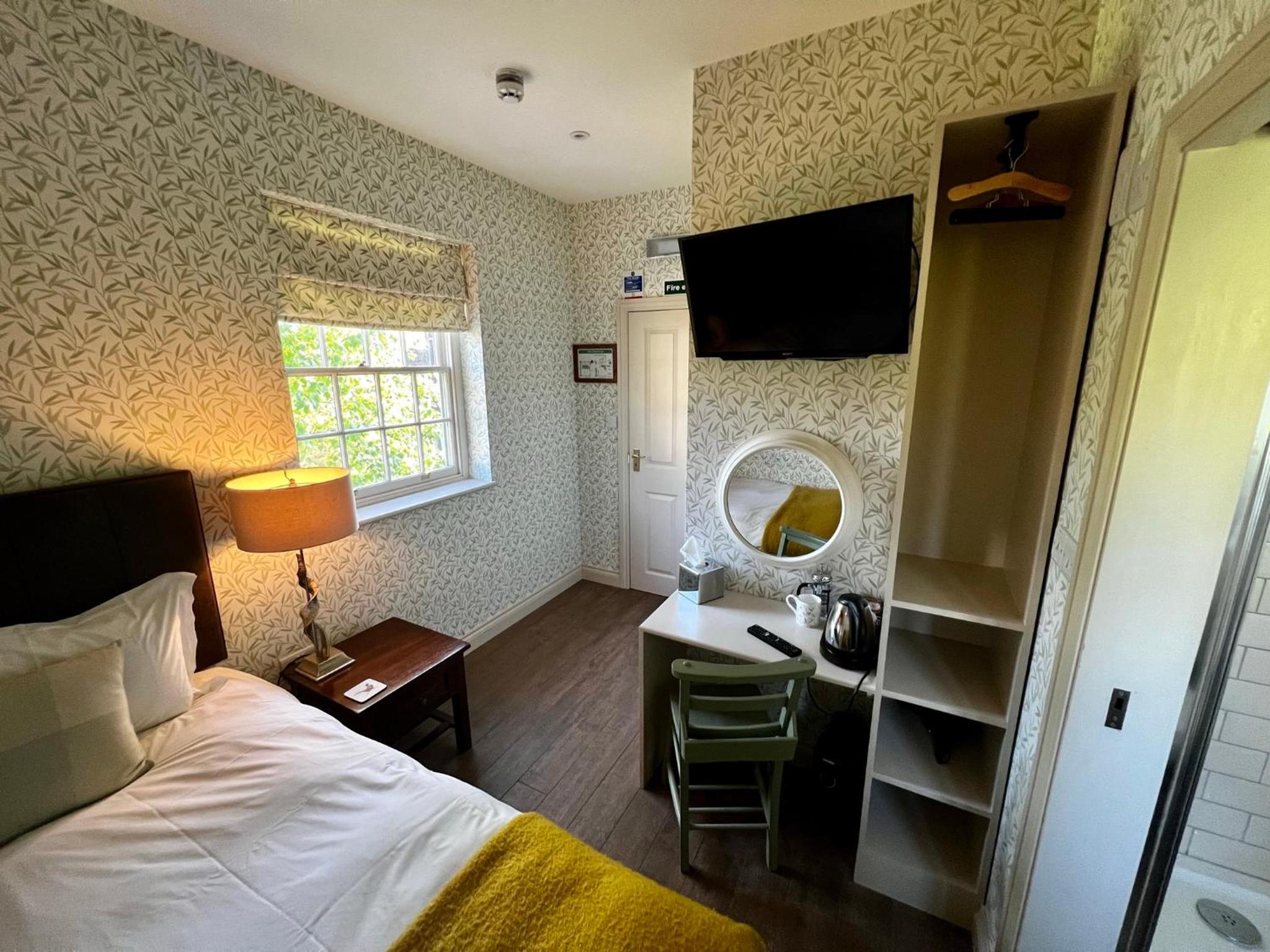 Single Room with Garden View