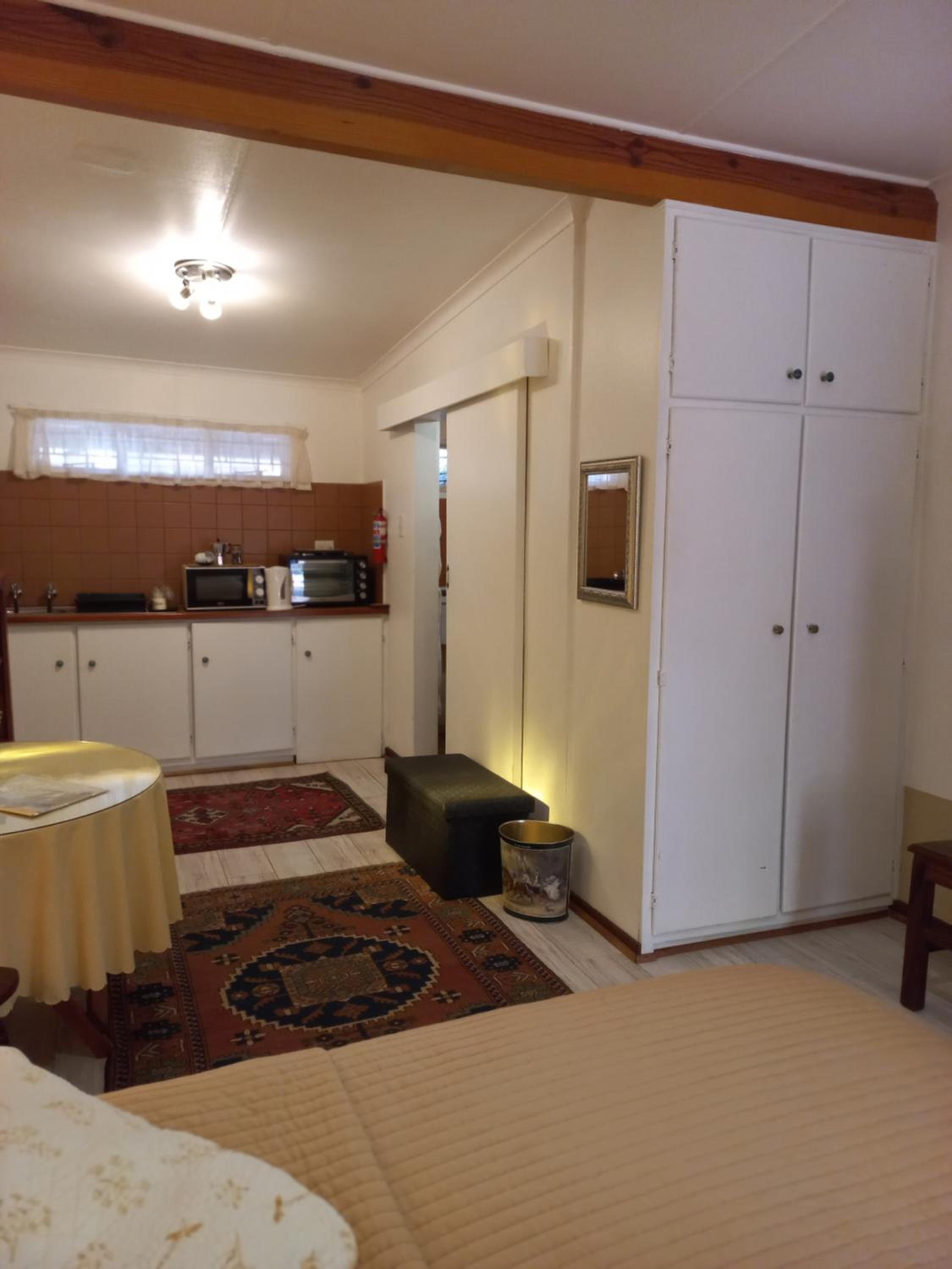 One-Bedroom Bungalow photo 1