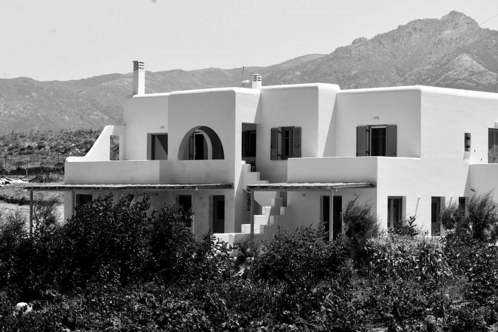 Studio Apartment with Sea View photo 3
