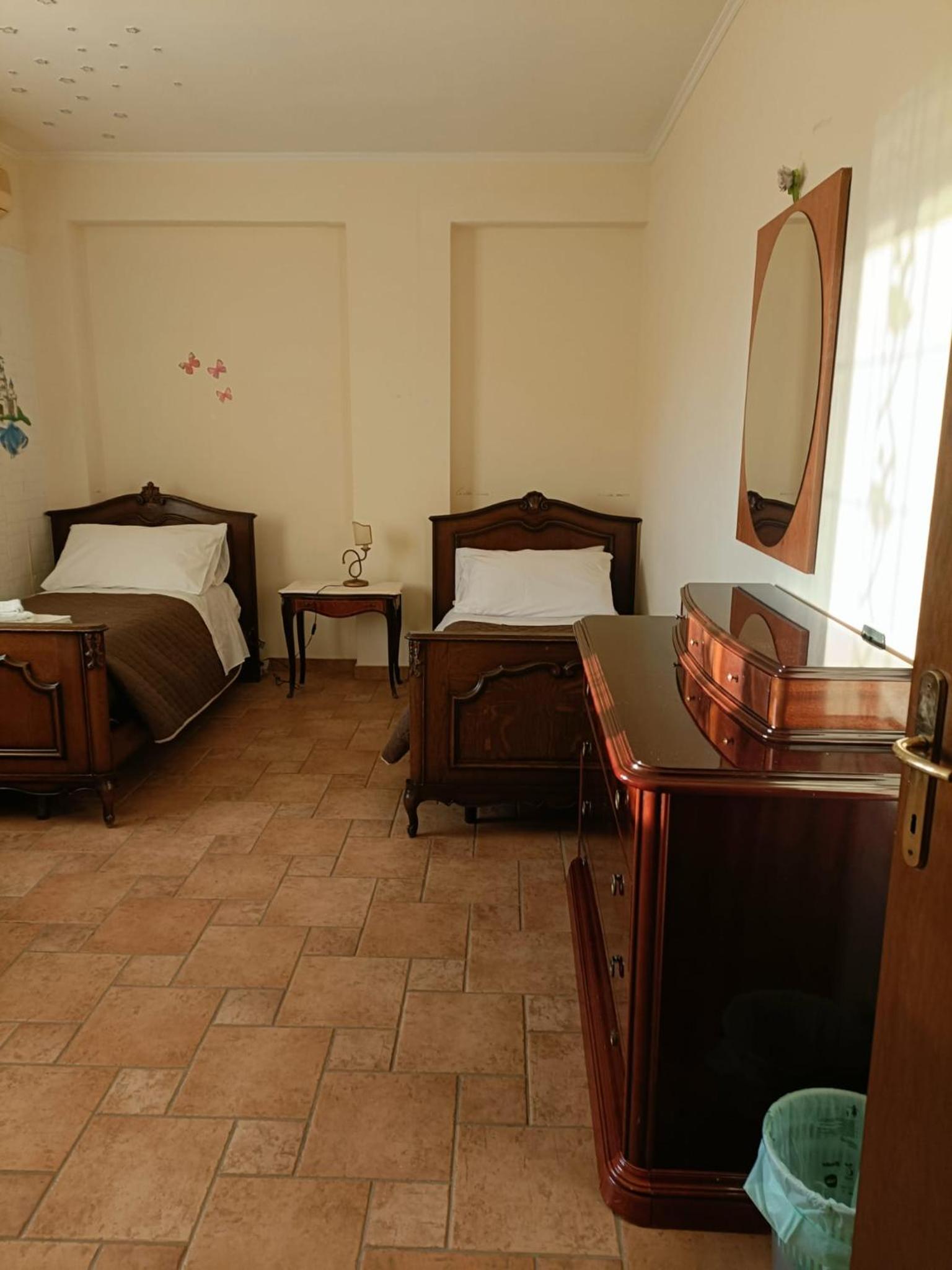 Large Double Room