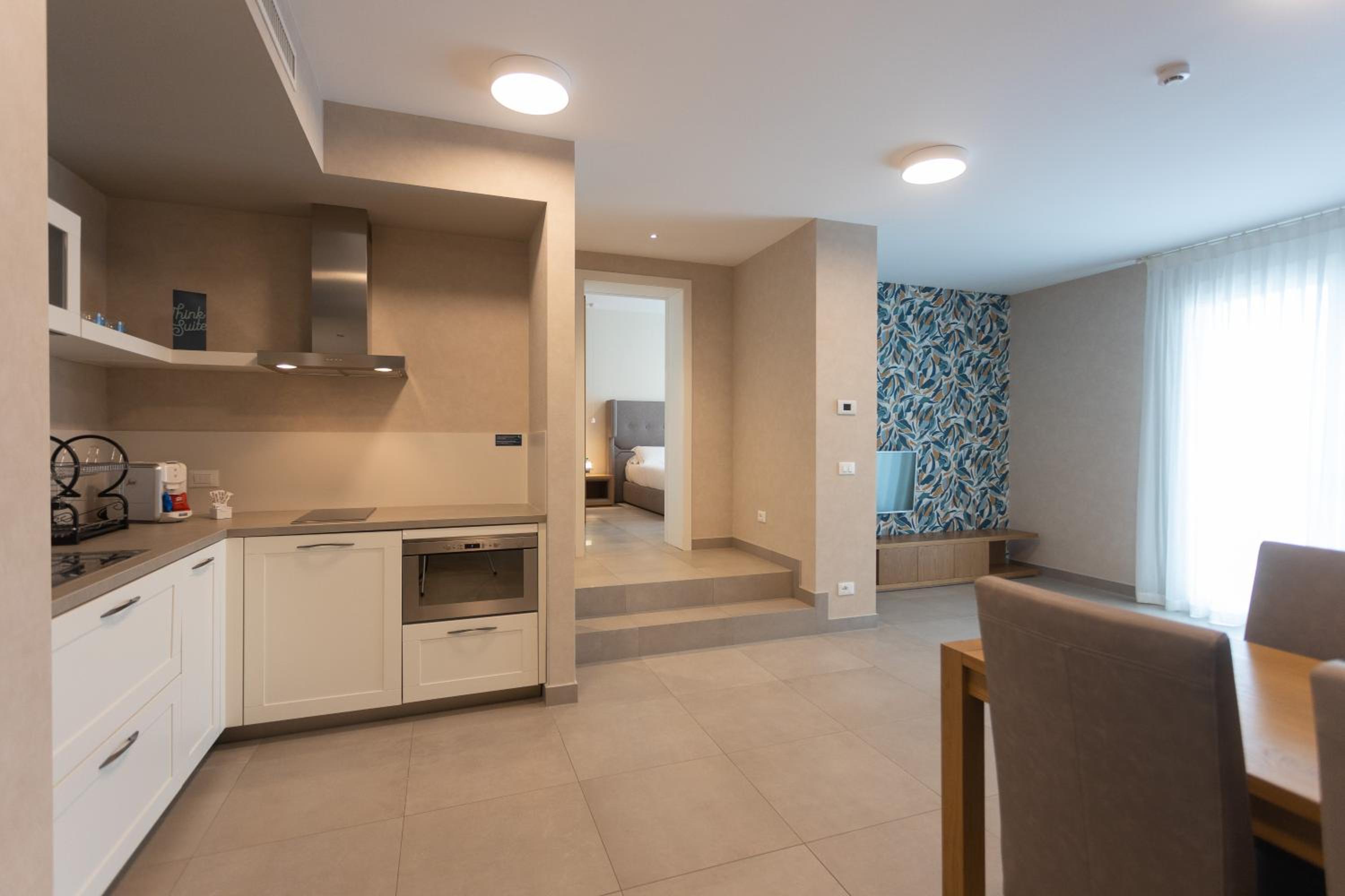 Junior Suite with Terrace and Beach Access - Photo 14