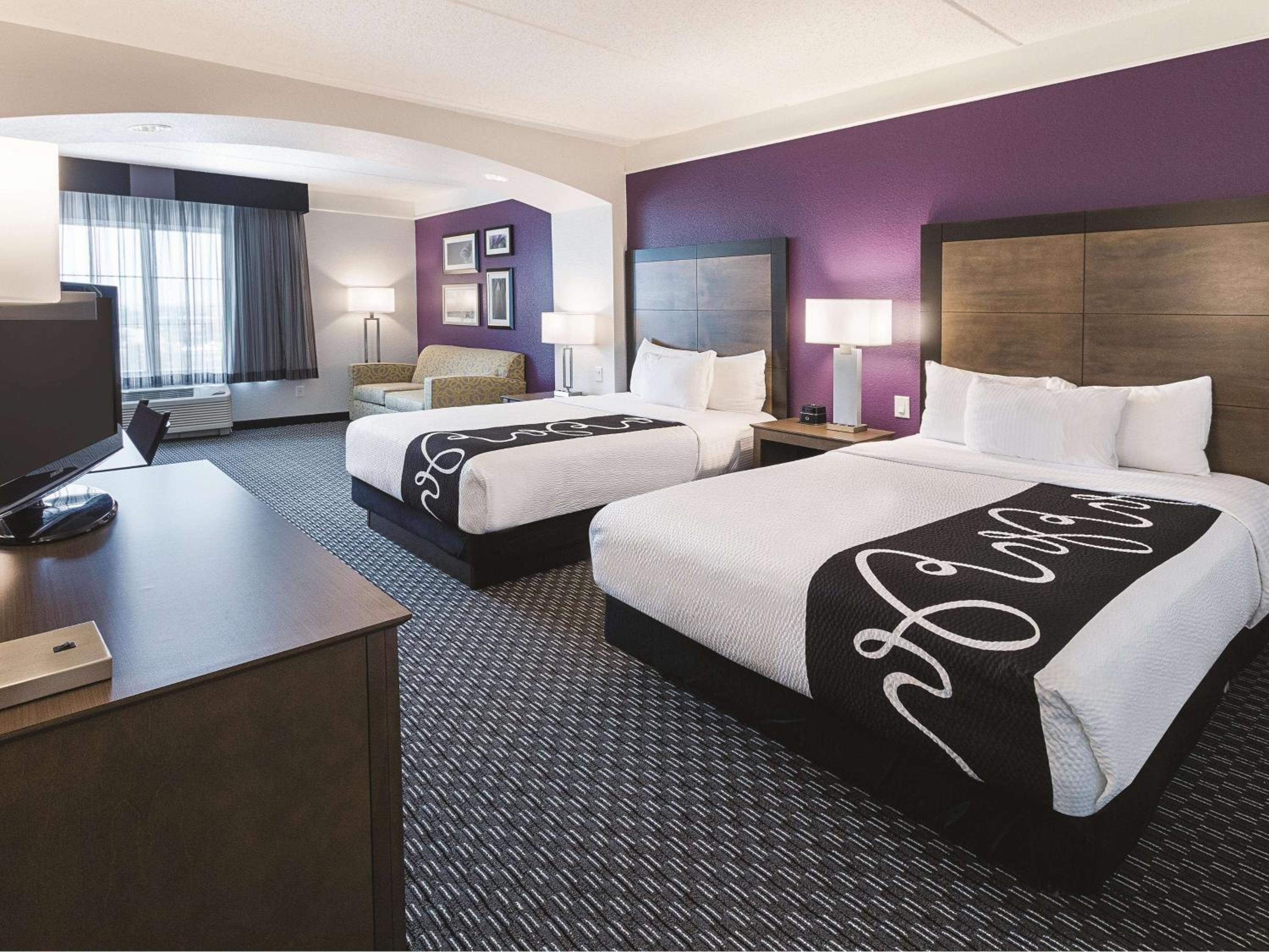 2 Full Beds, Non-Smoking - Photo 1