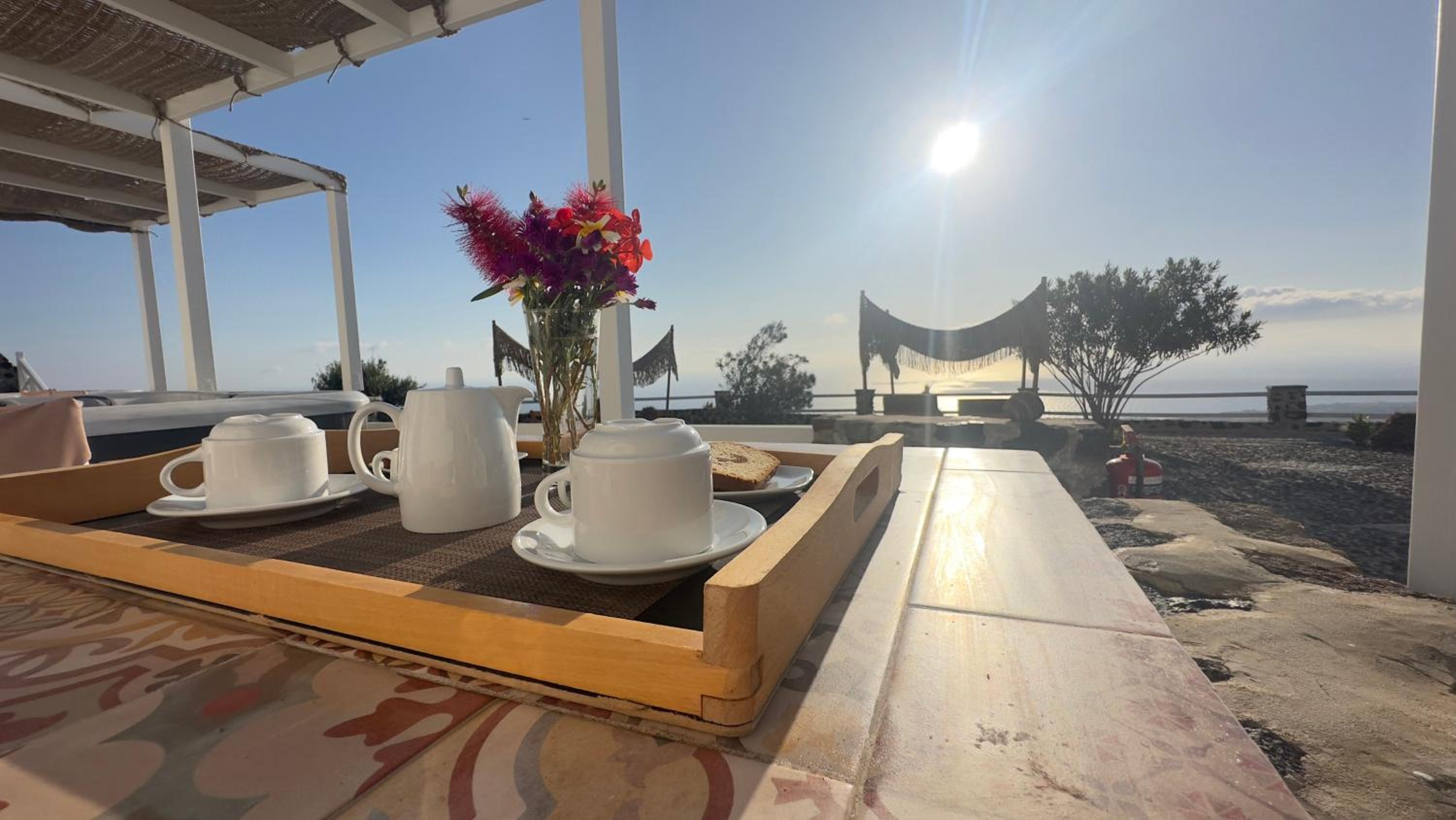 Premier Suite with Hot Tub and Sea View - Photo 8