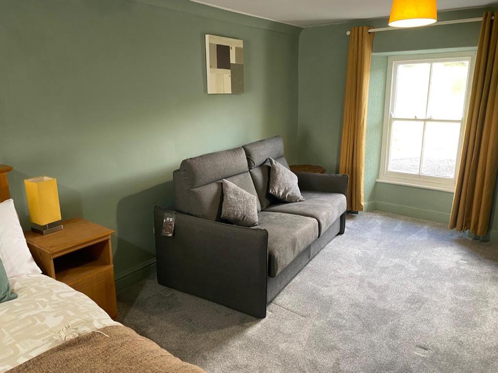 Deluxe Family Room photo 2