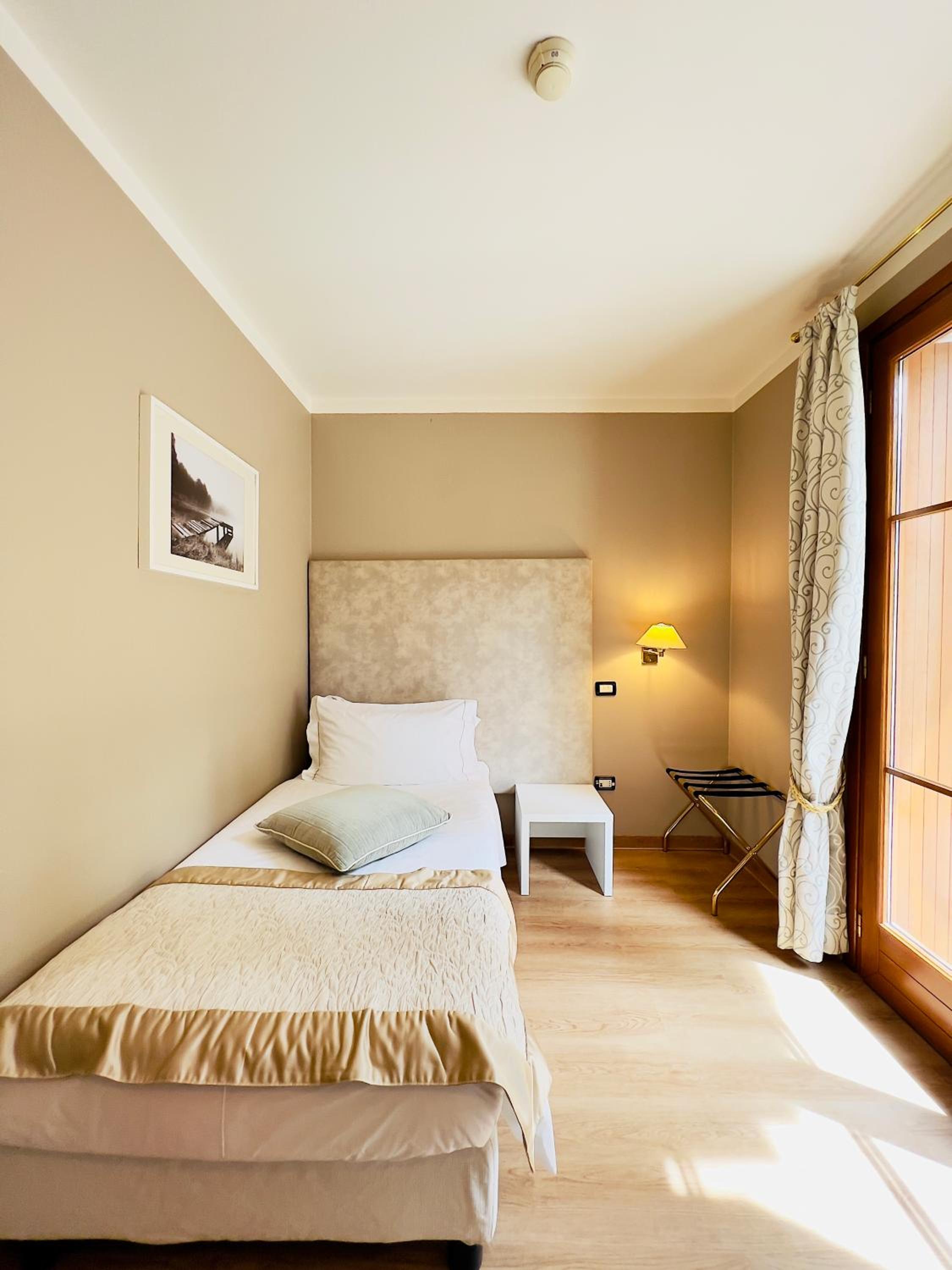Small Single Room