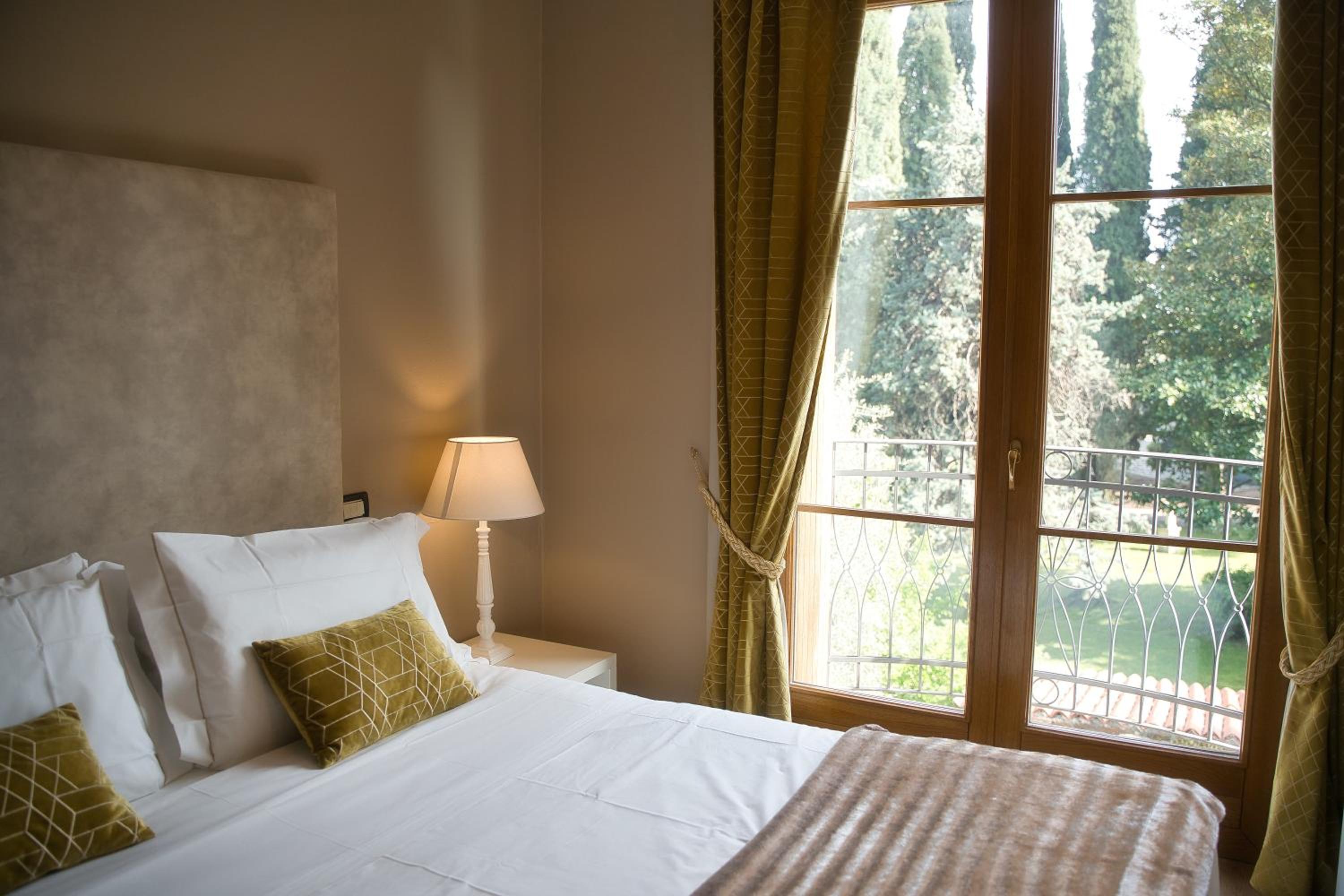 Small Double Room - Photo 7